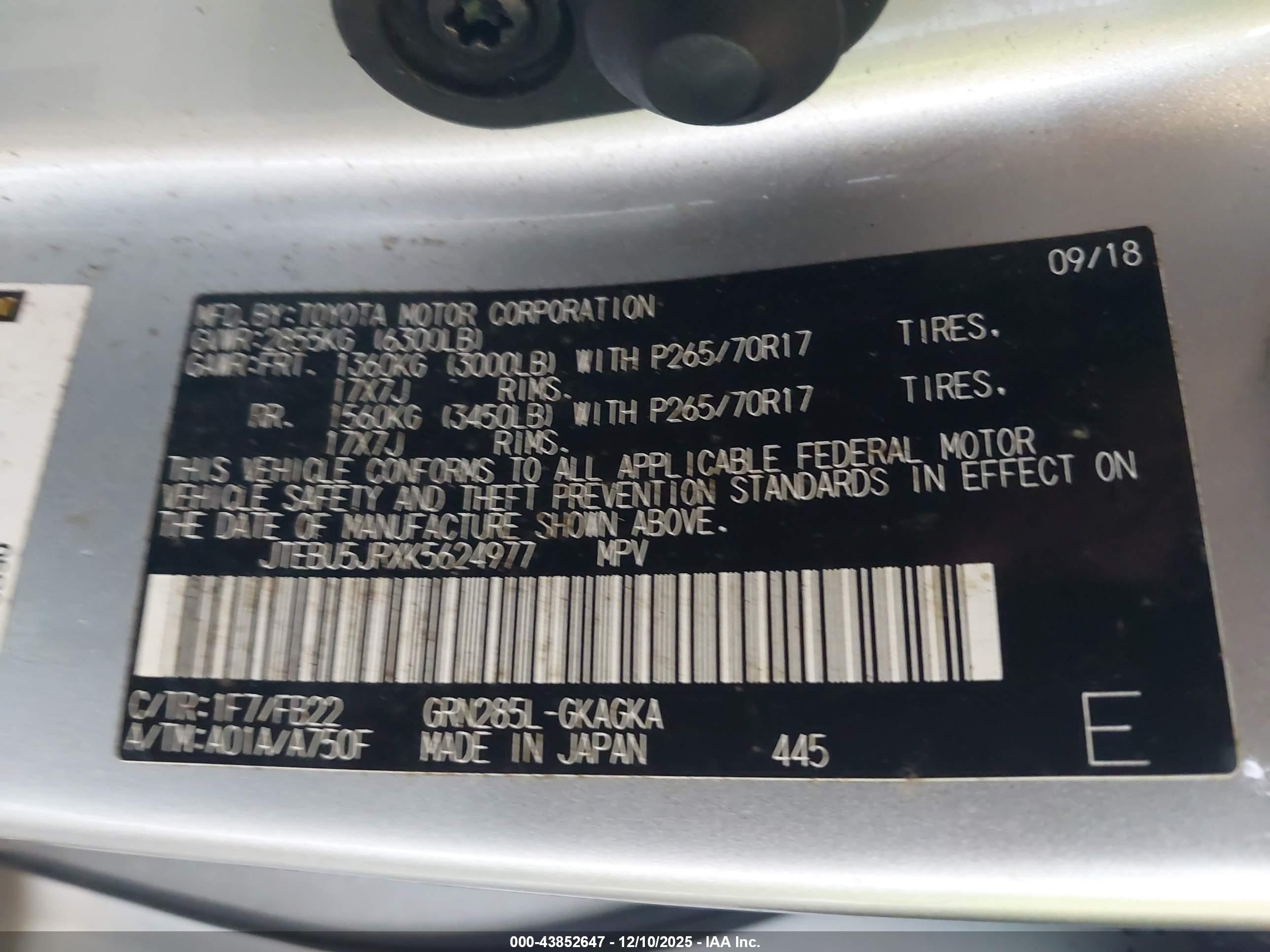 TOYOTA 4RUNNER image 9