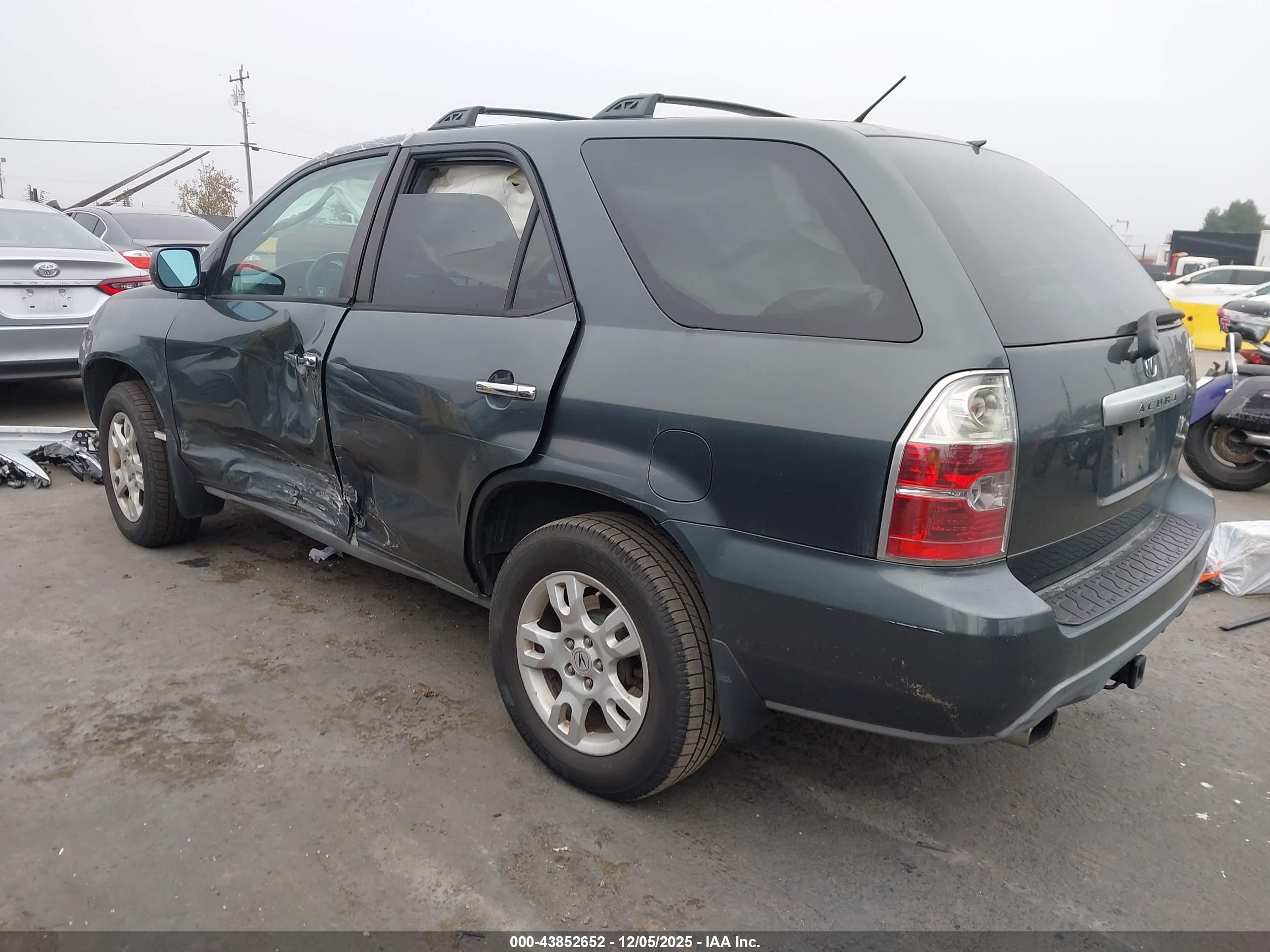 ACURA MDX image 3