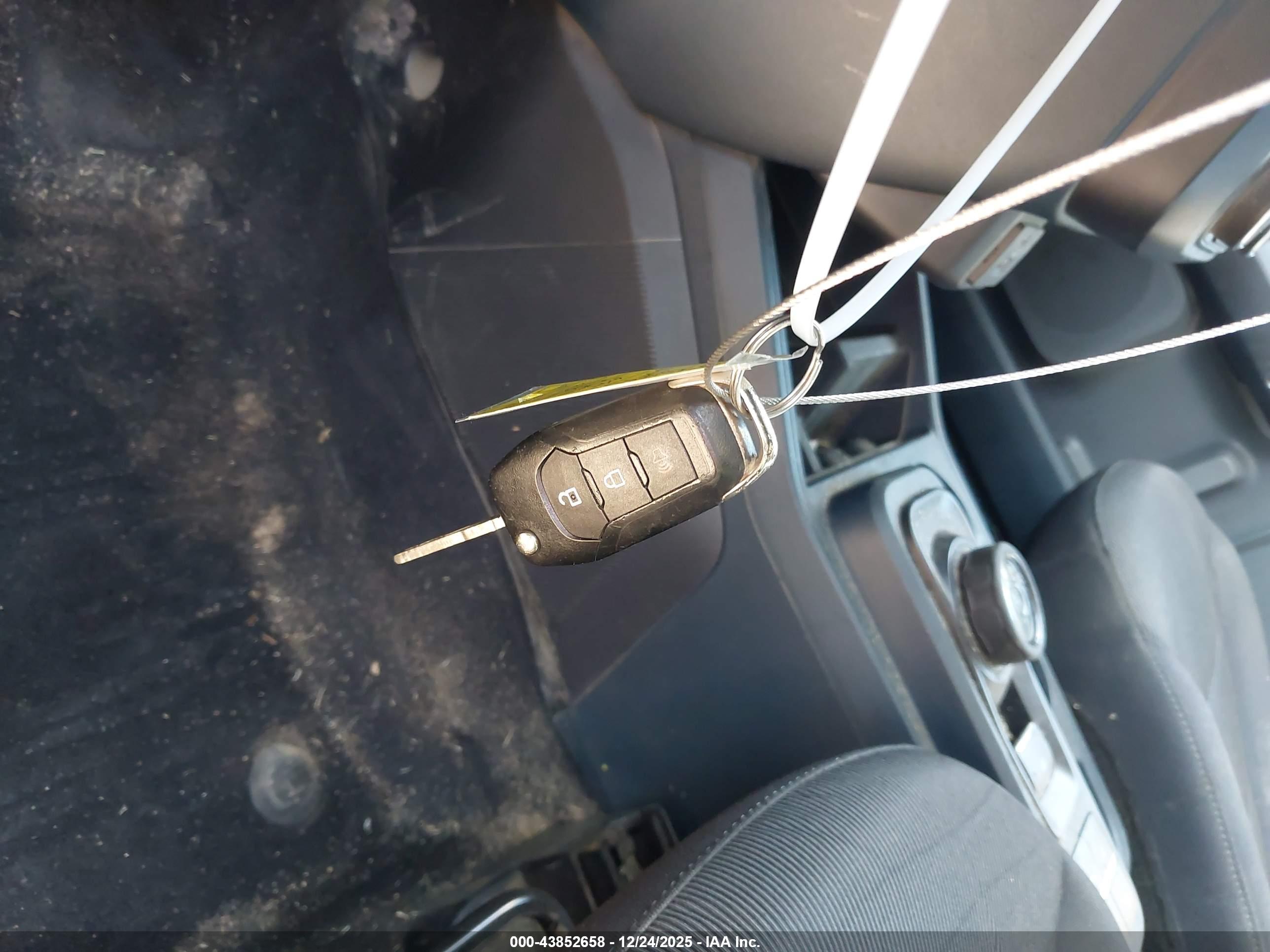 FORD MAVERICK image 11