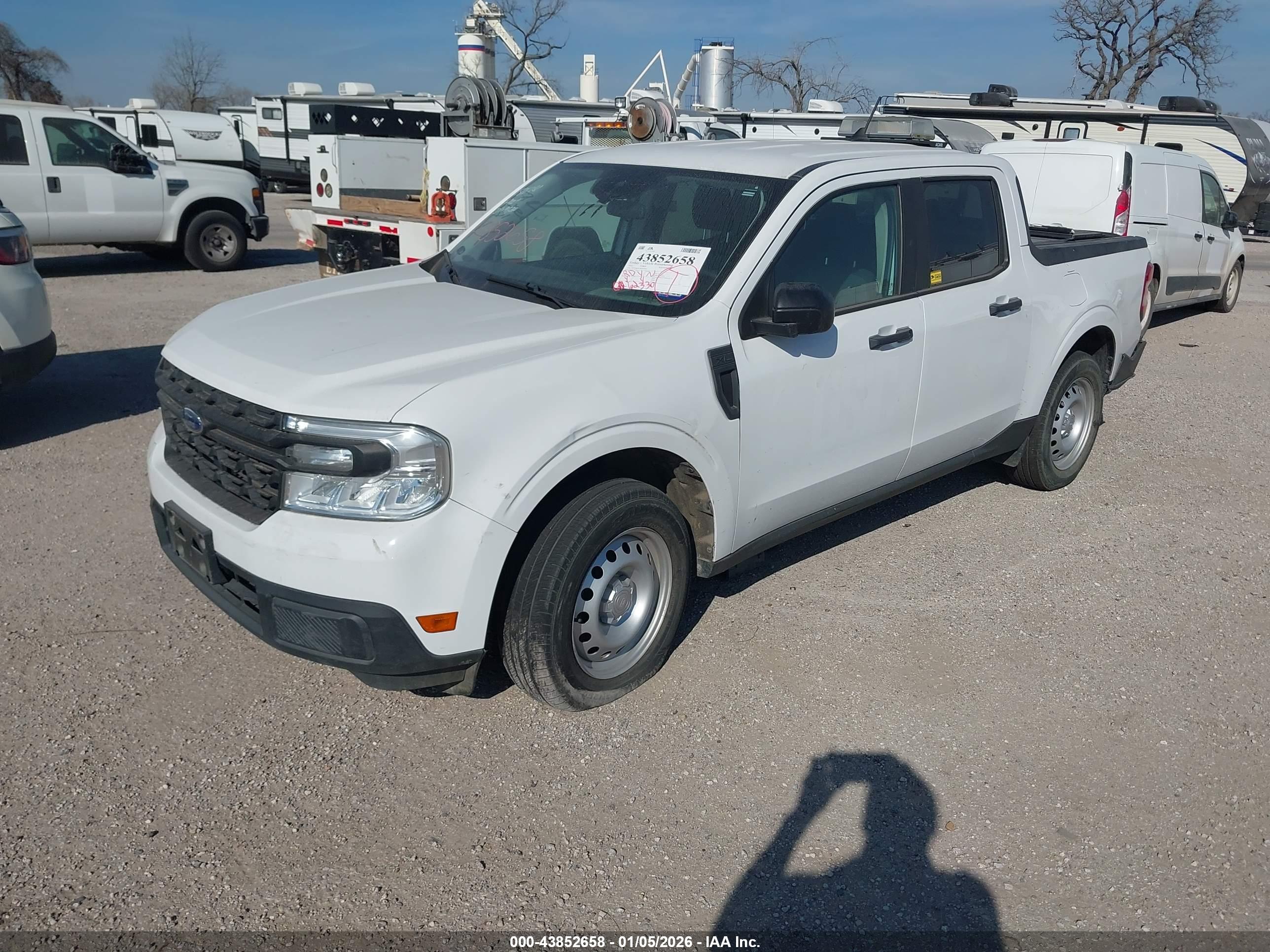 FORD MAVERICK image 2