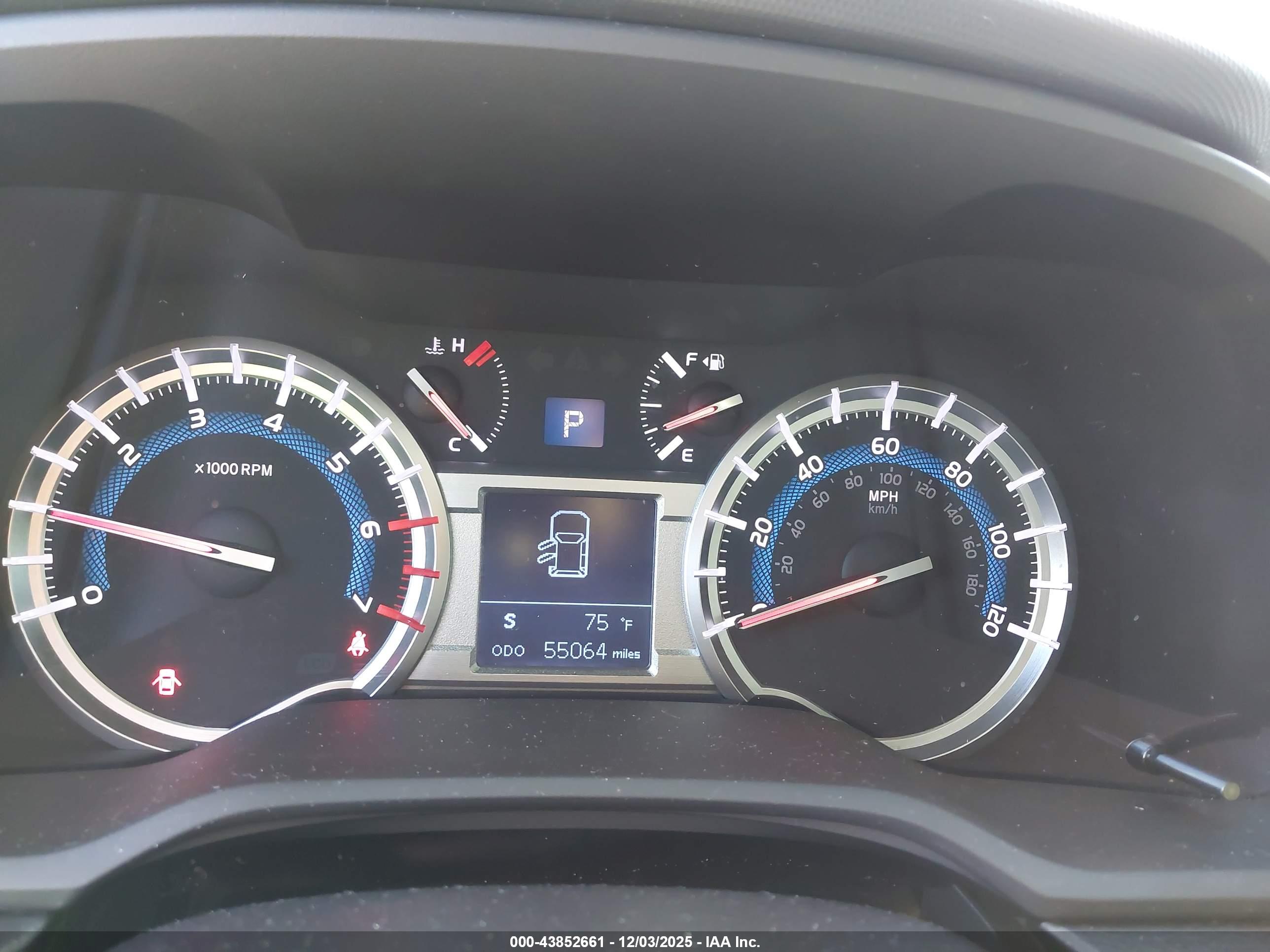 TOYOTA 4RUNNER image 7