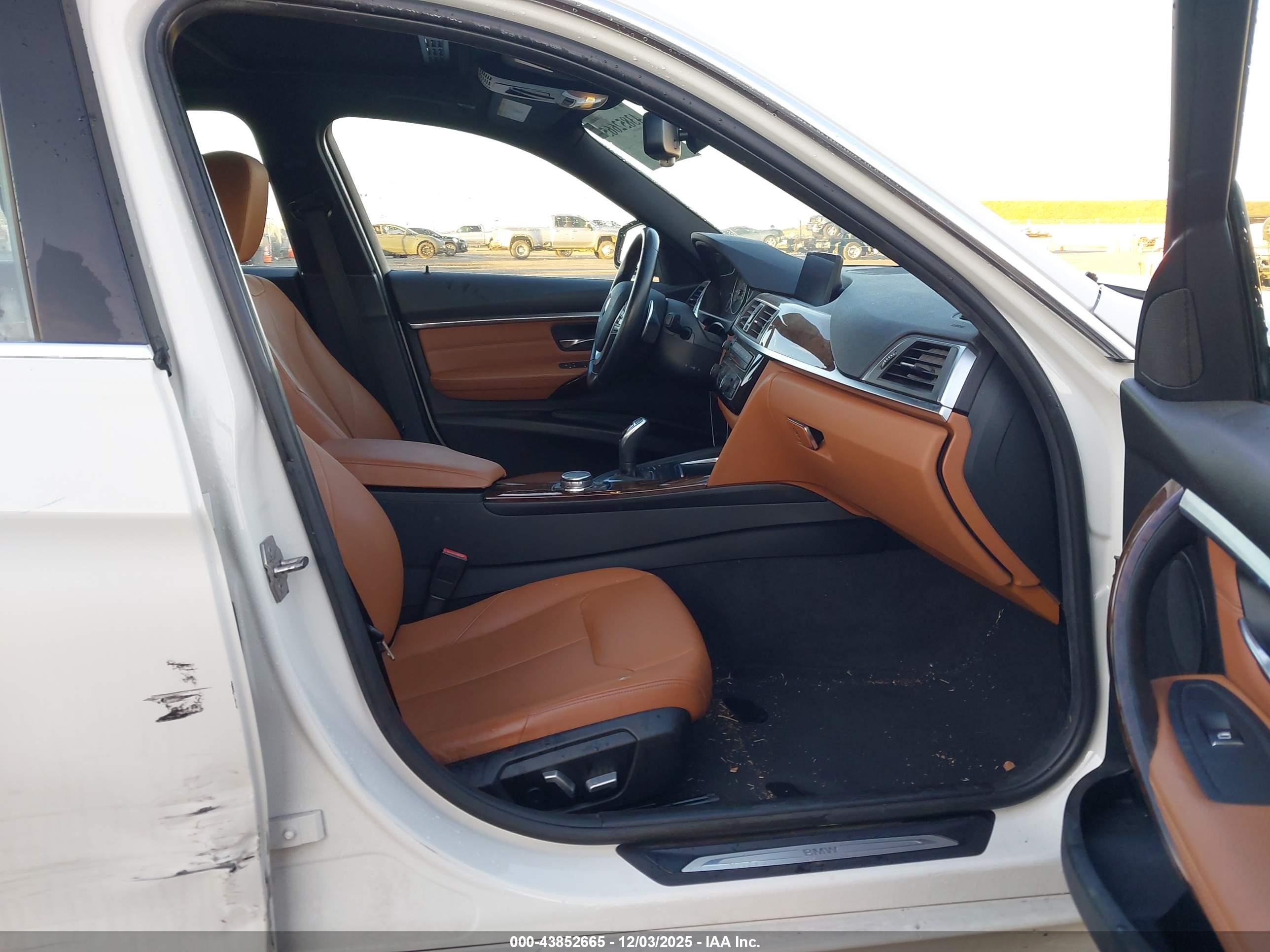 BMW 328I image 5