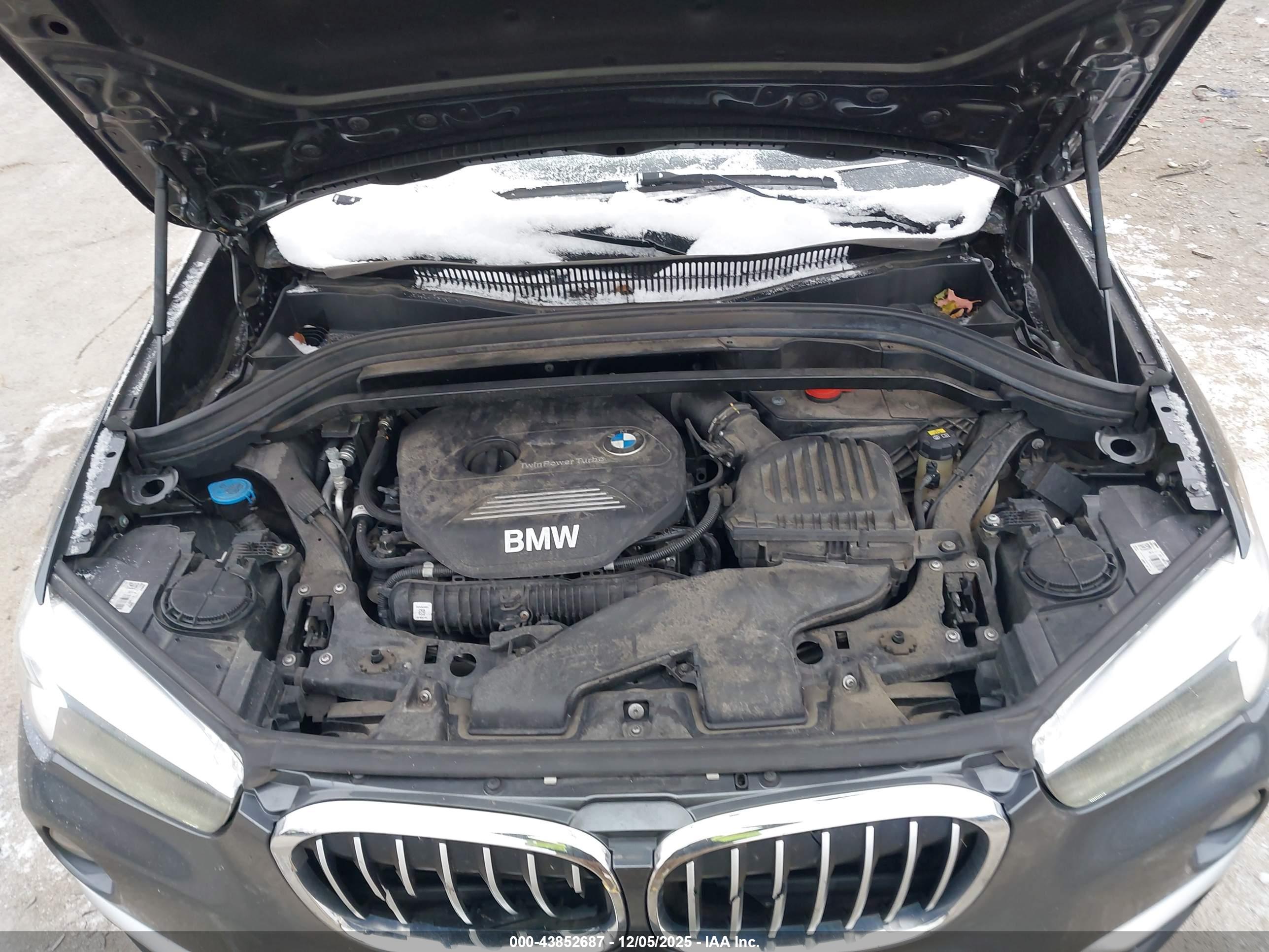 BMW X1 image 10