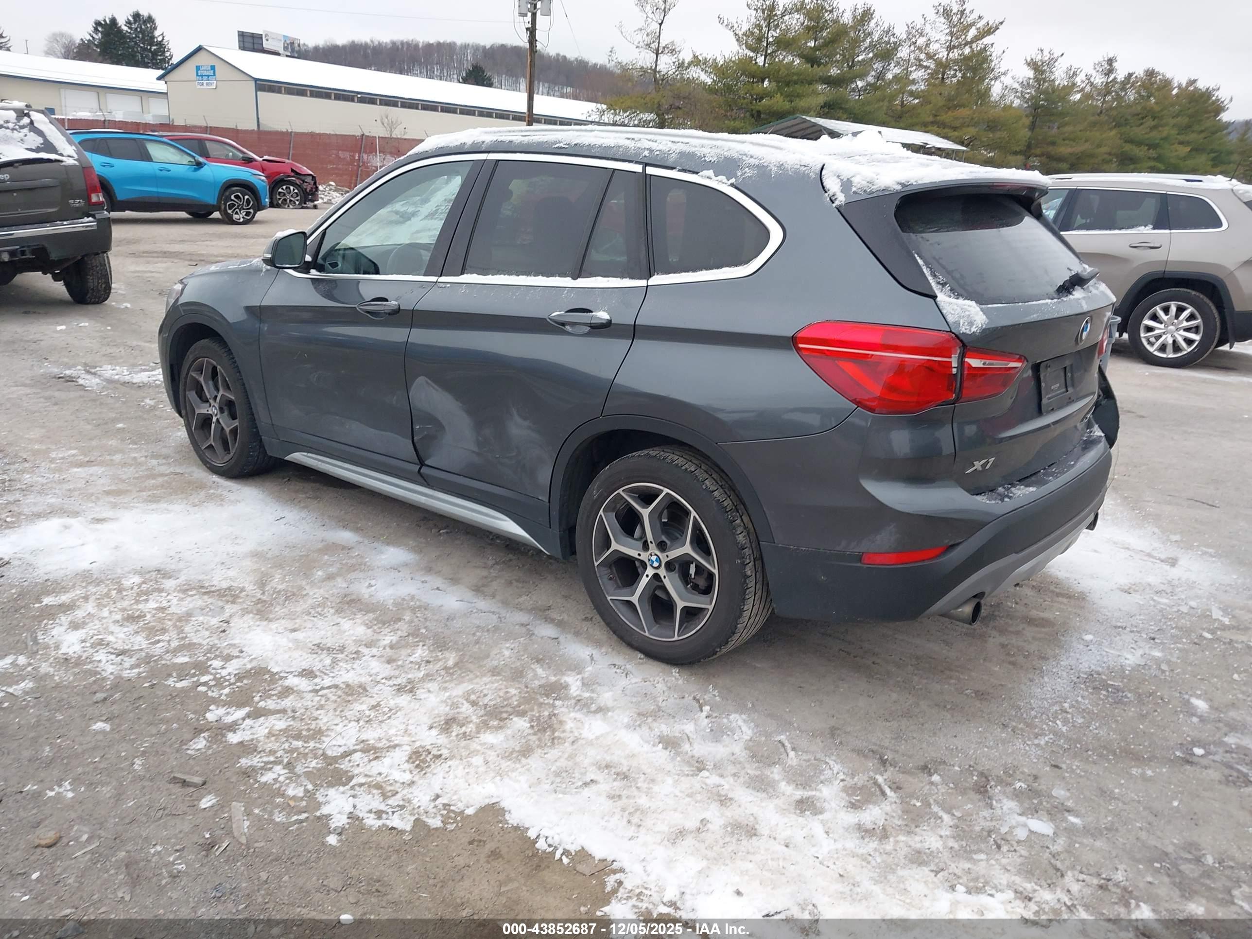 BMW X1 image 3