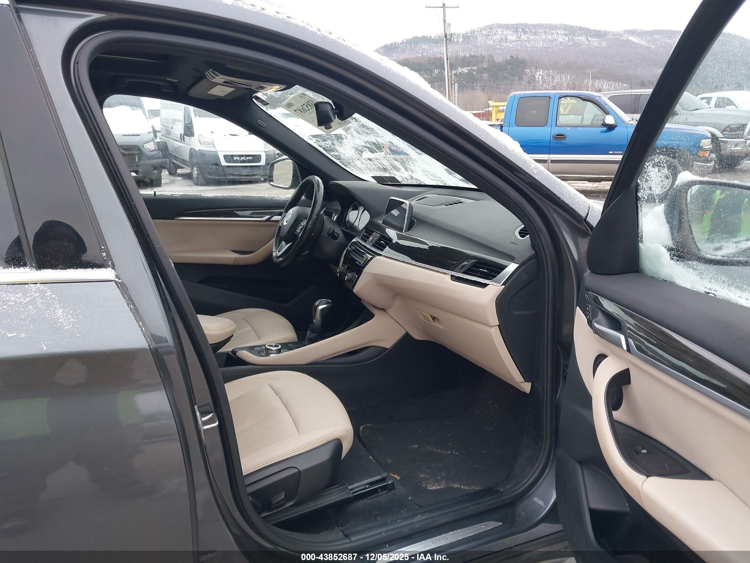 BMW X1 image 5