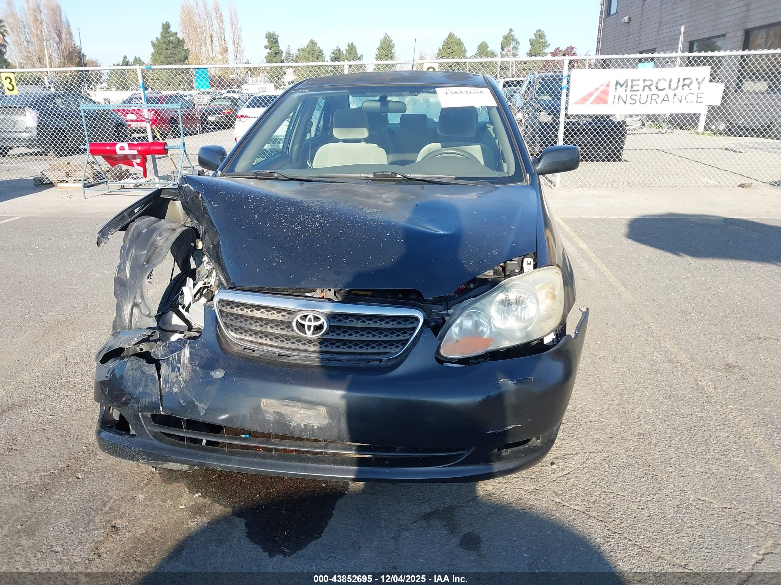 TOYOTA COROLLA image 6