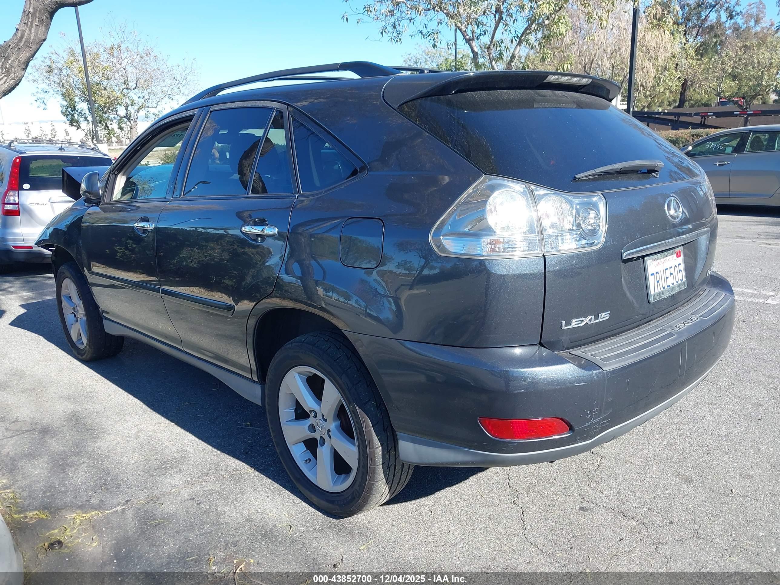 LEXUS RX image 3