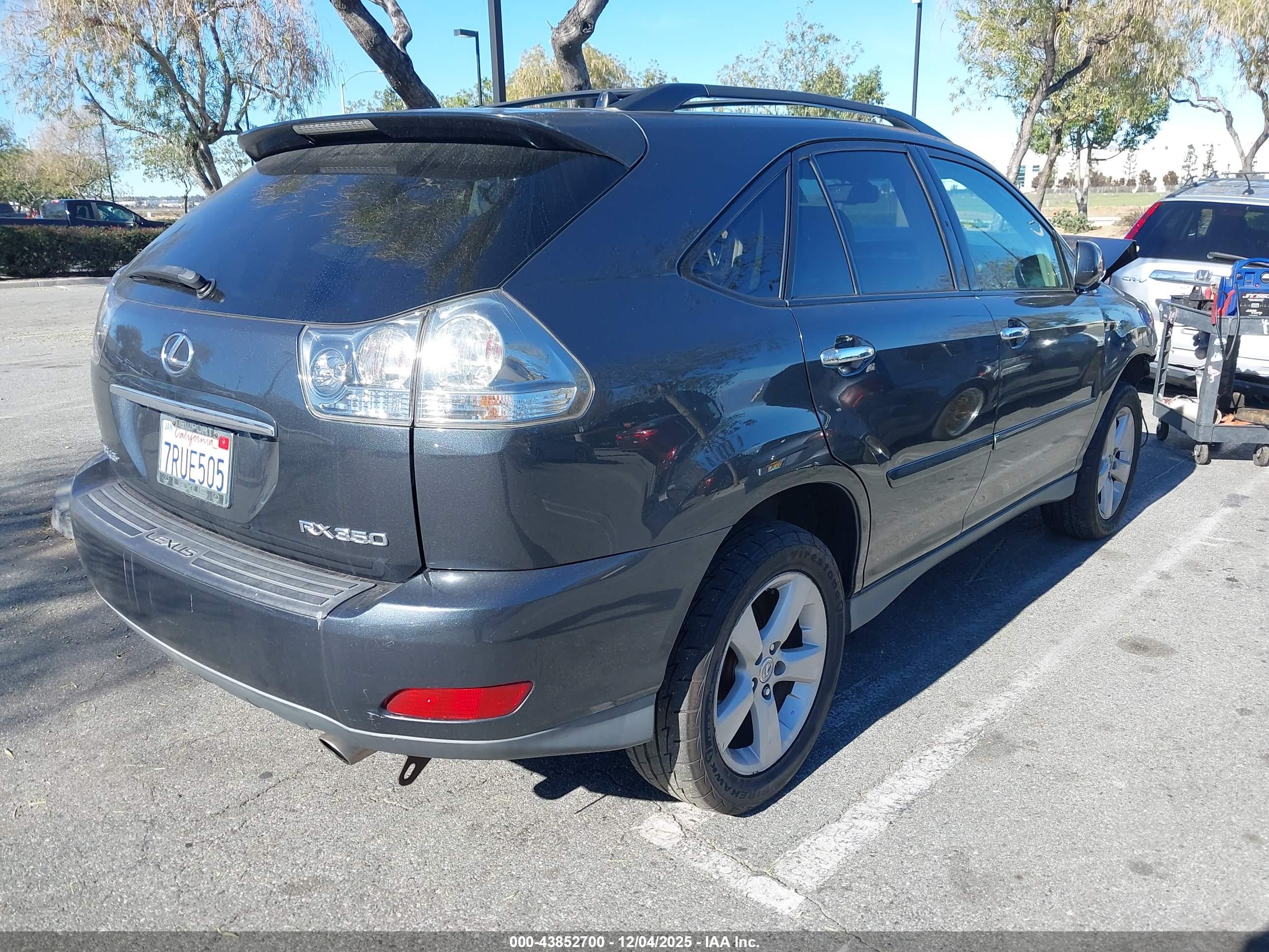 LEXUS RX image 4