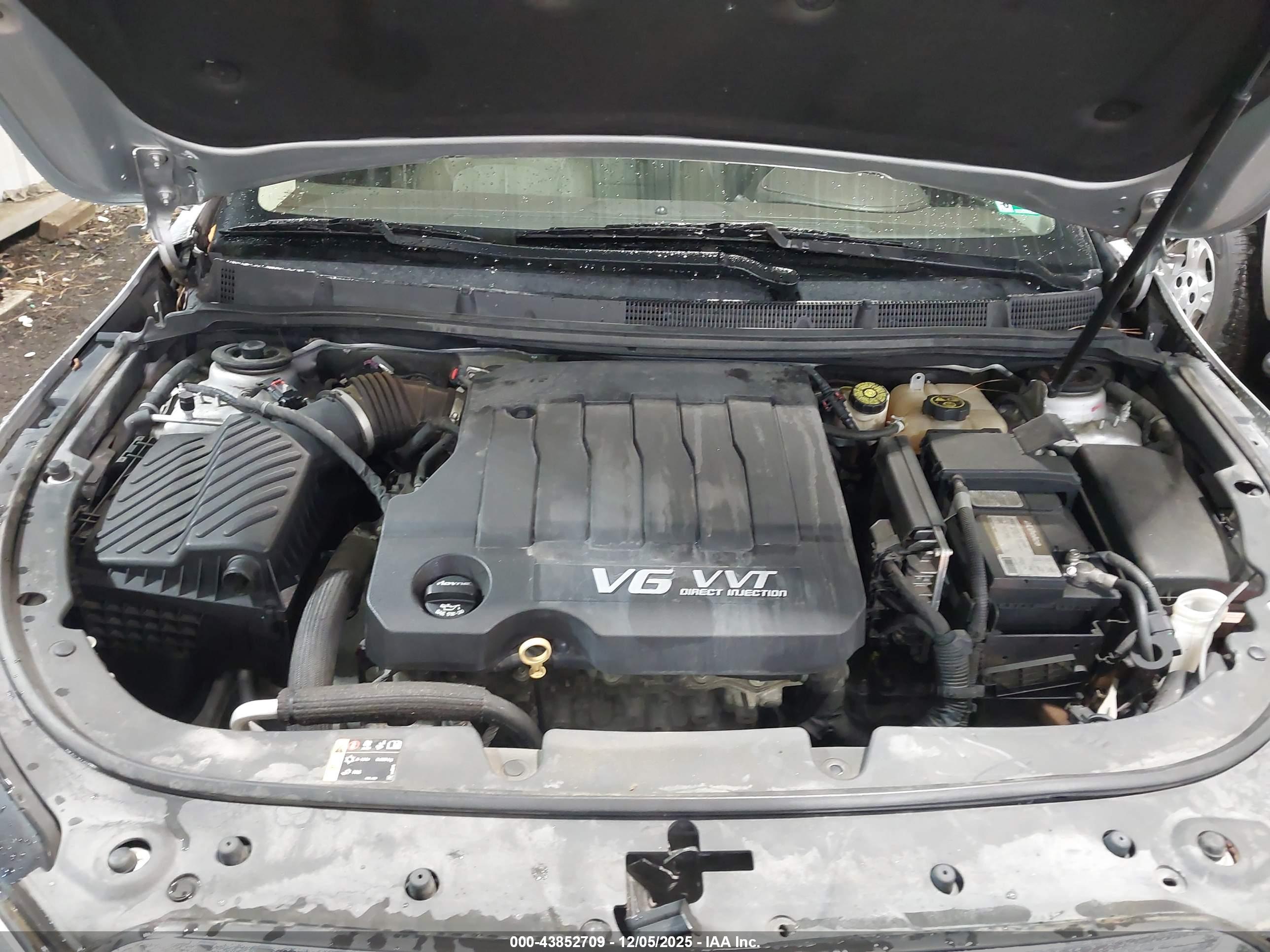 BUICK LACROSSE image 10
