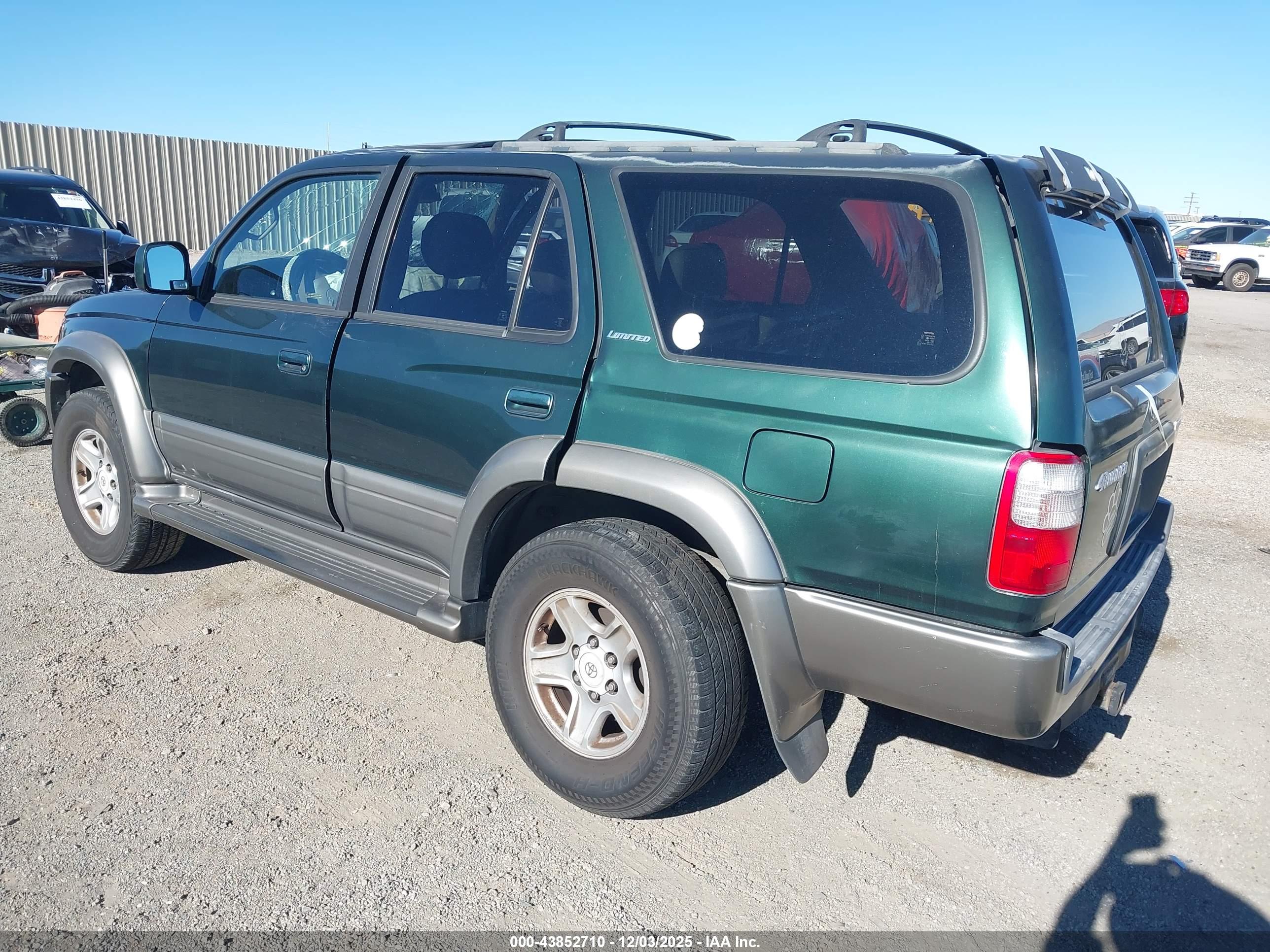 TOYOTA 4RUNNER image 3