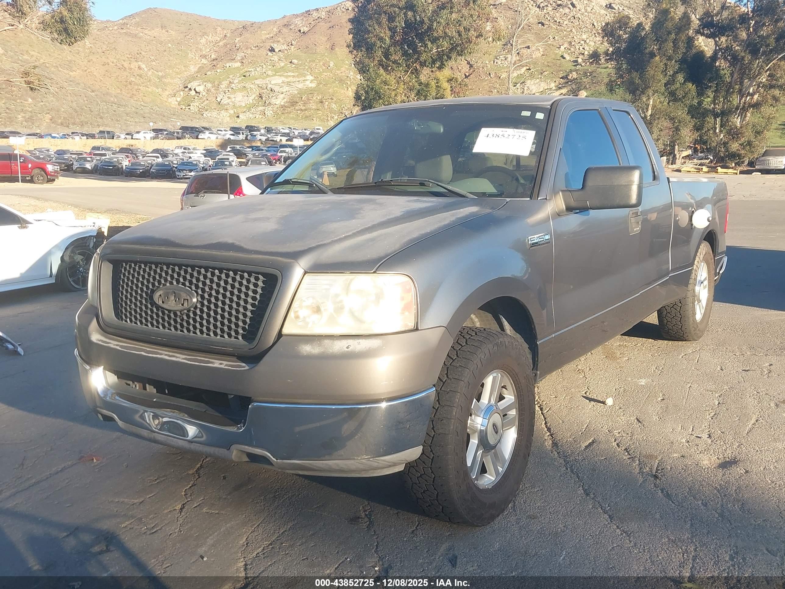 FORD F-150 image 2