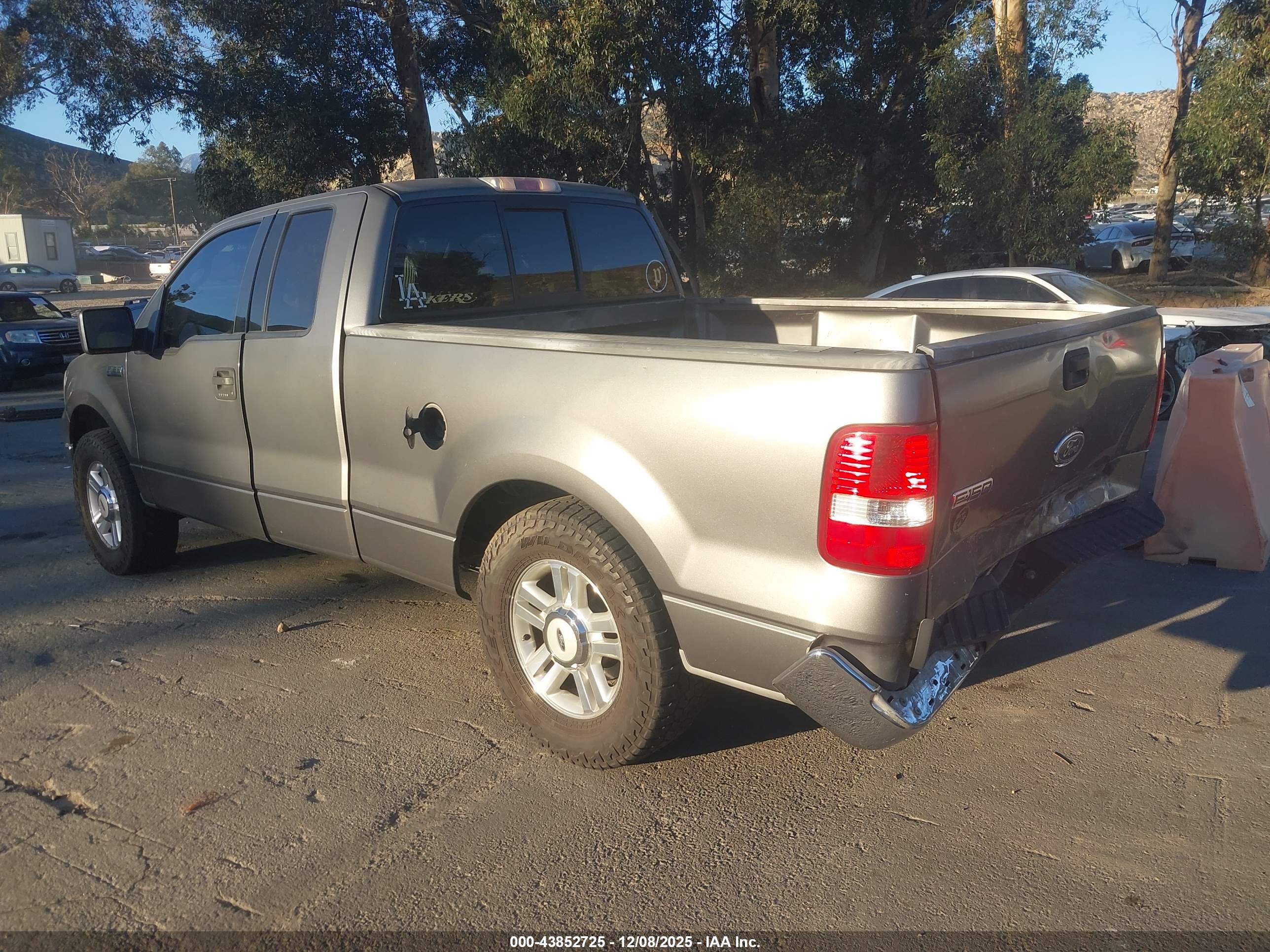 FORD F-150 image 3