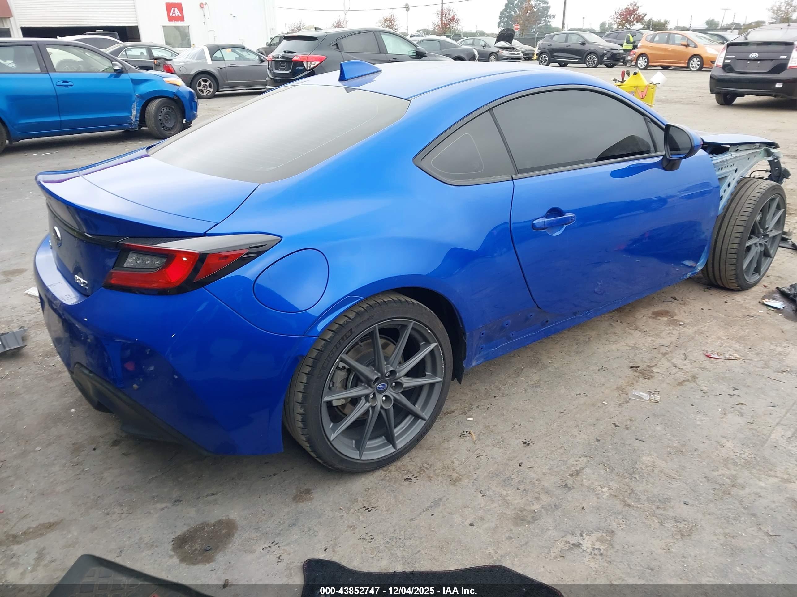 SUBARU BRZ image 4