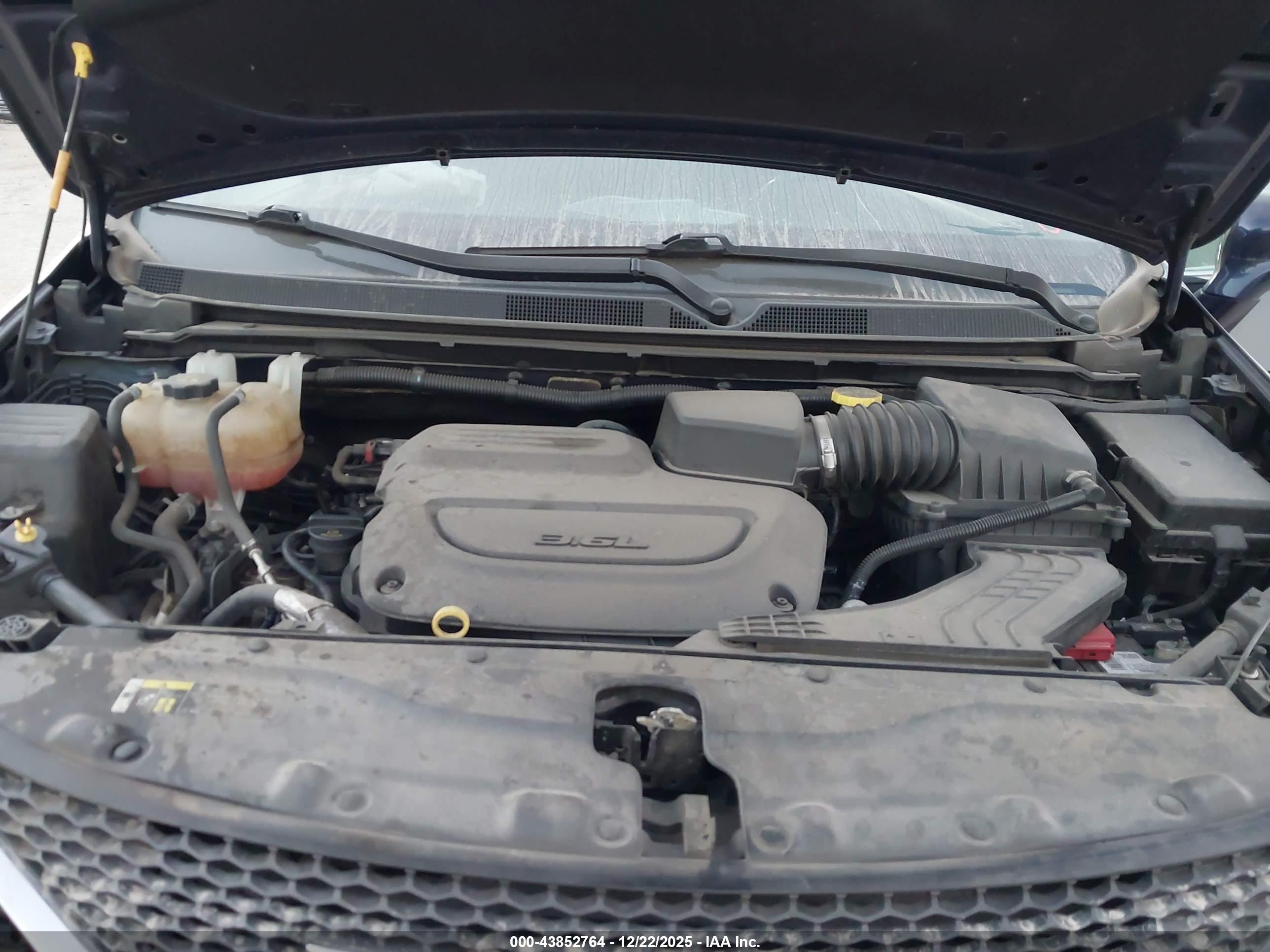 CHRYSLER PACIFICA image 10