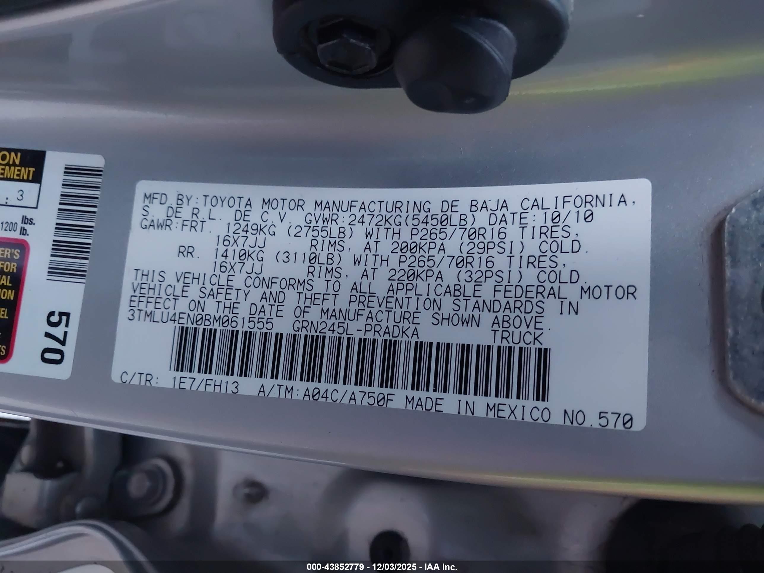 TOYOTA TACOMA image 9