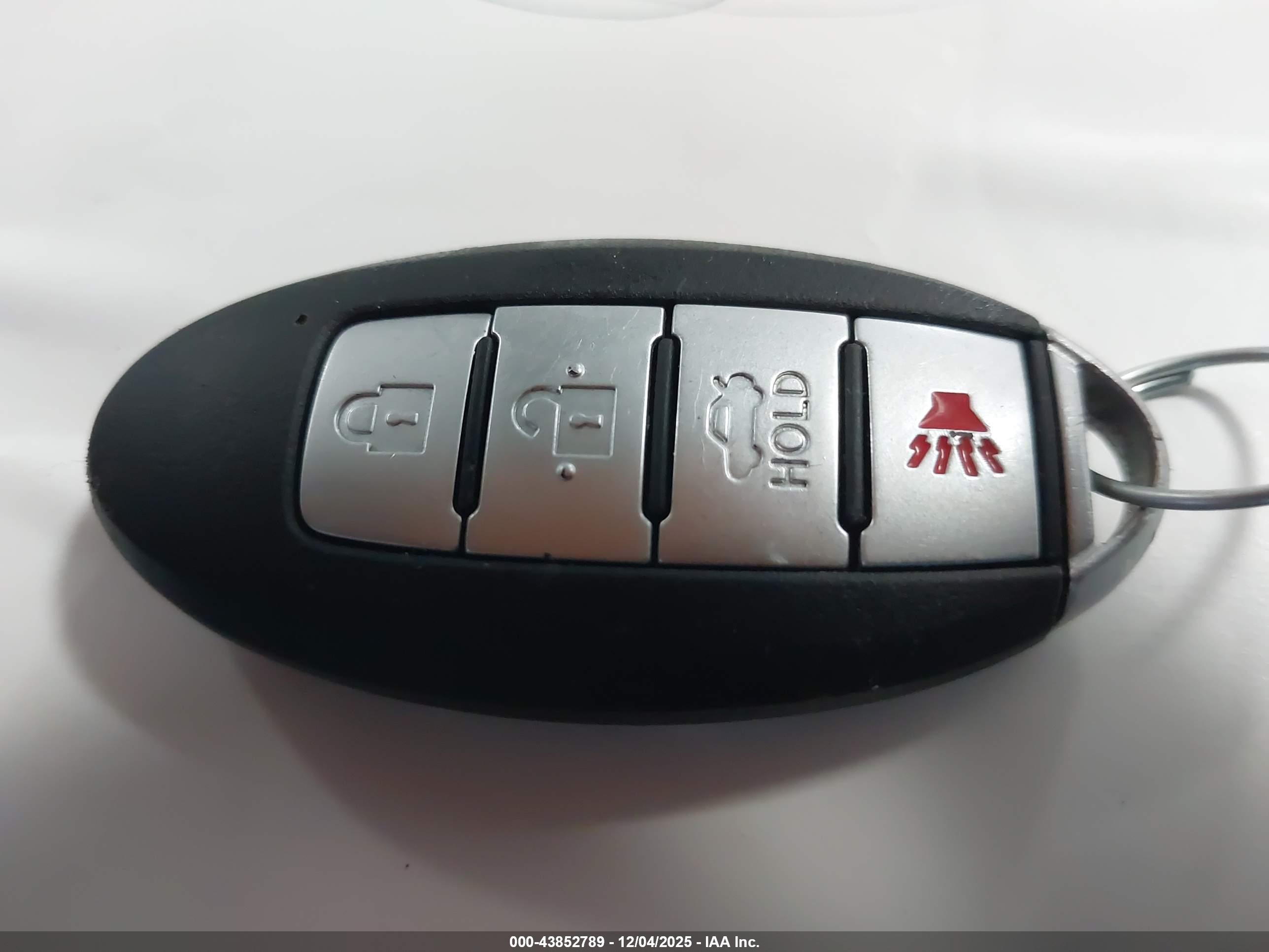 NISSAN KICKS image 11