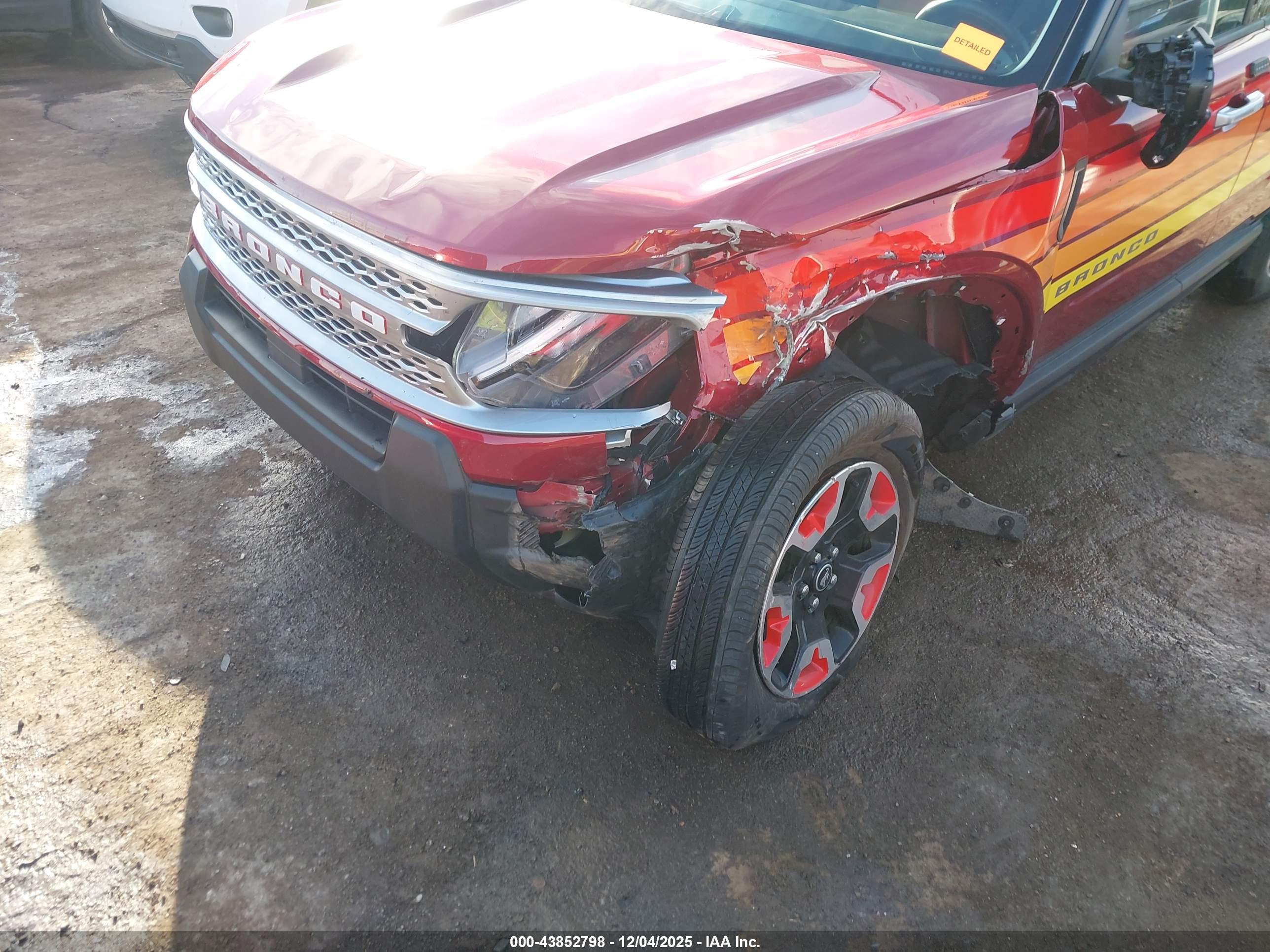 FORD BRONCO image 6