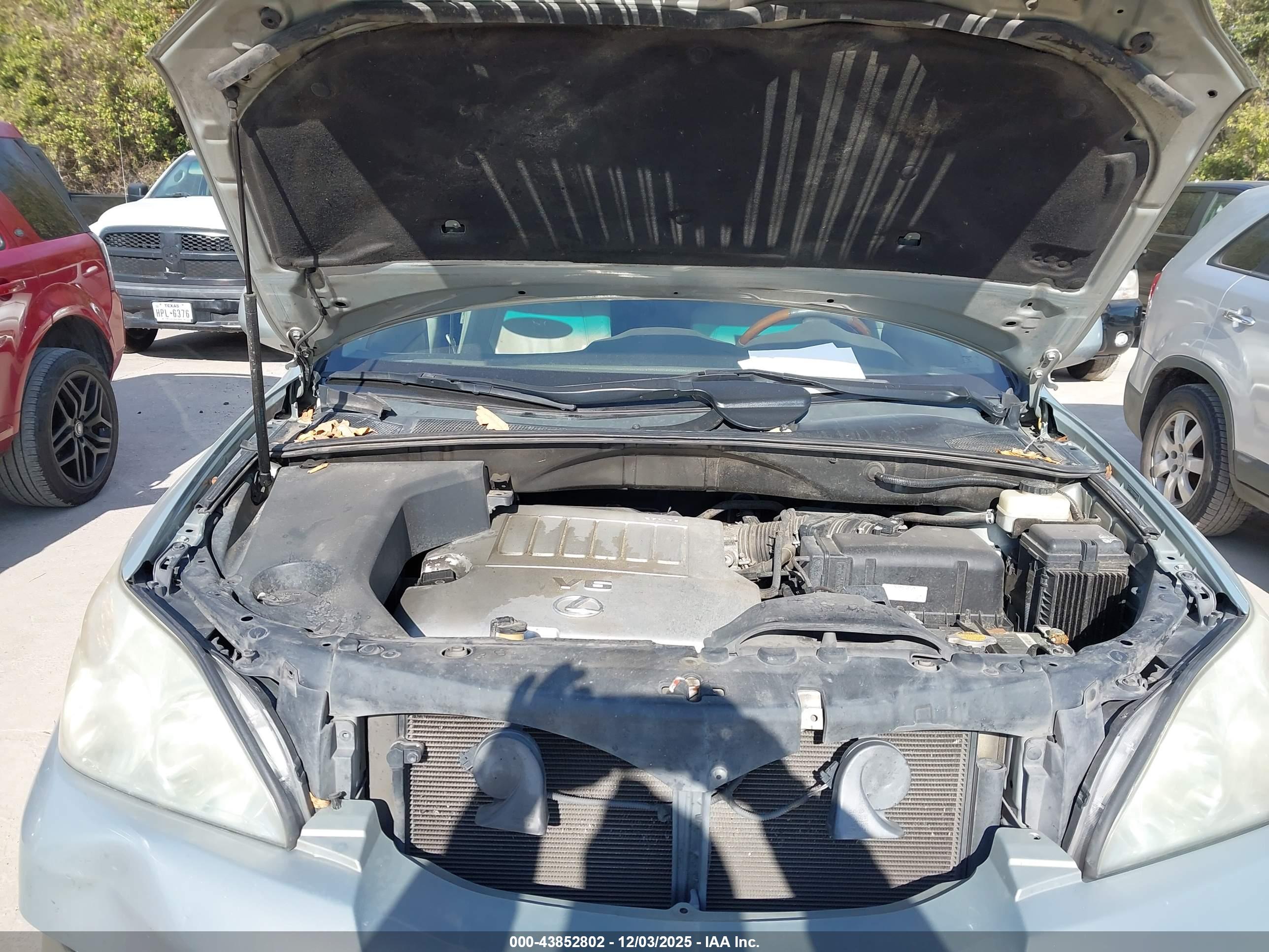 LEXUS RX image 10