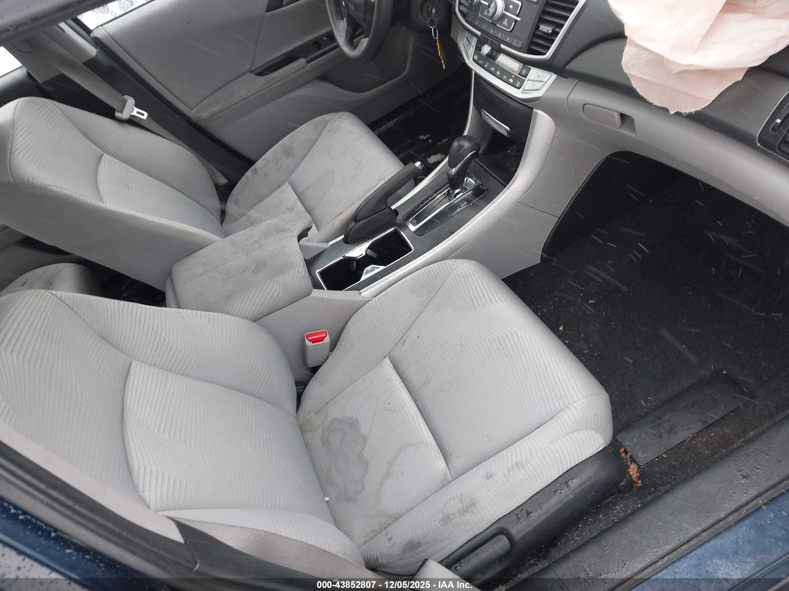 HONDA ACCORD image 5
