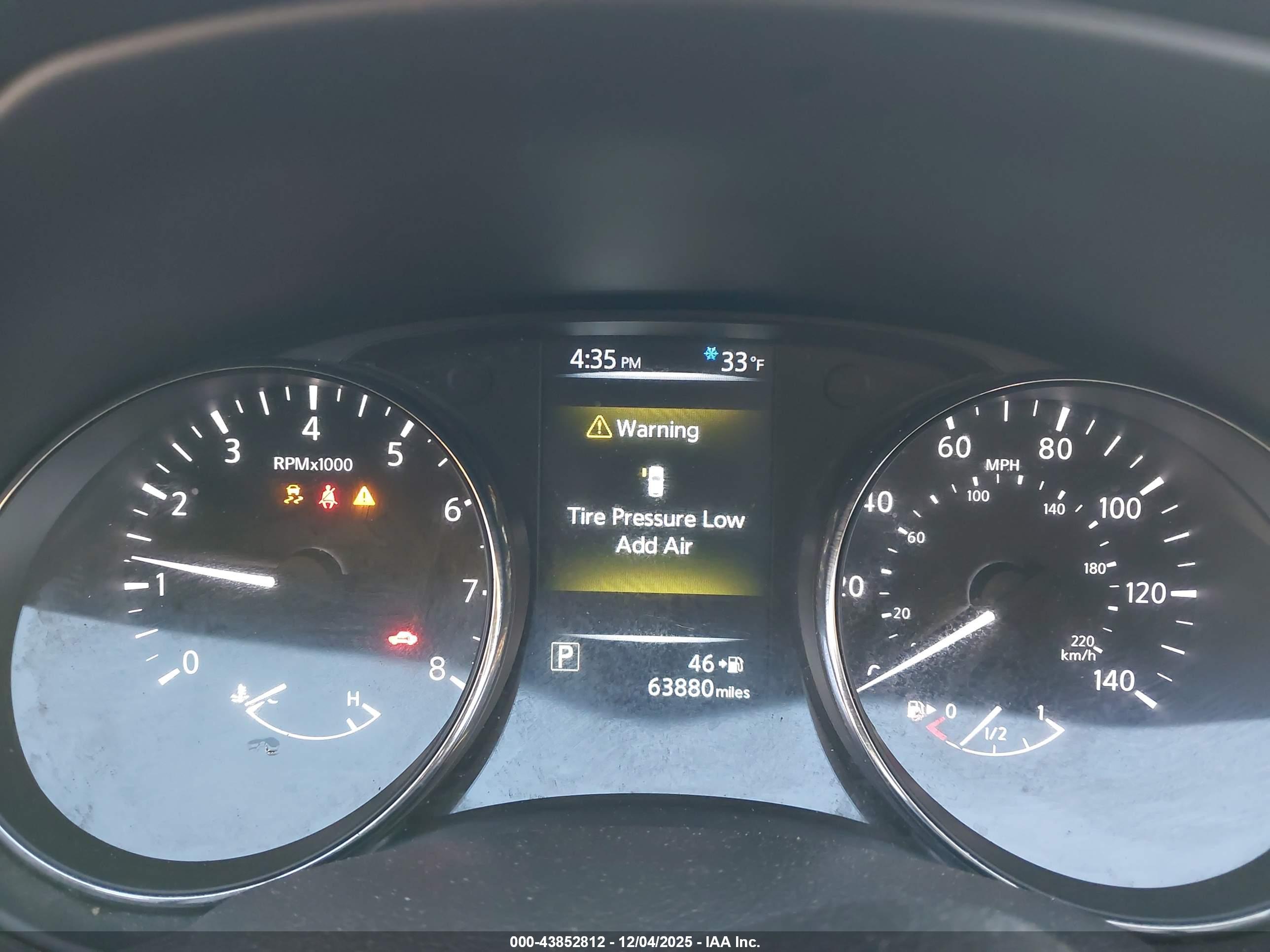 NISSAN ROGUE image 7