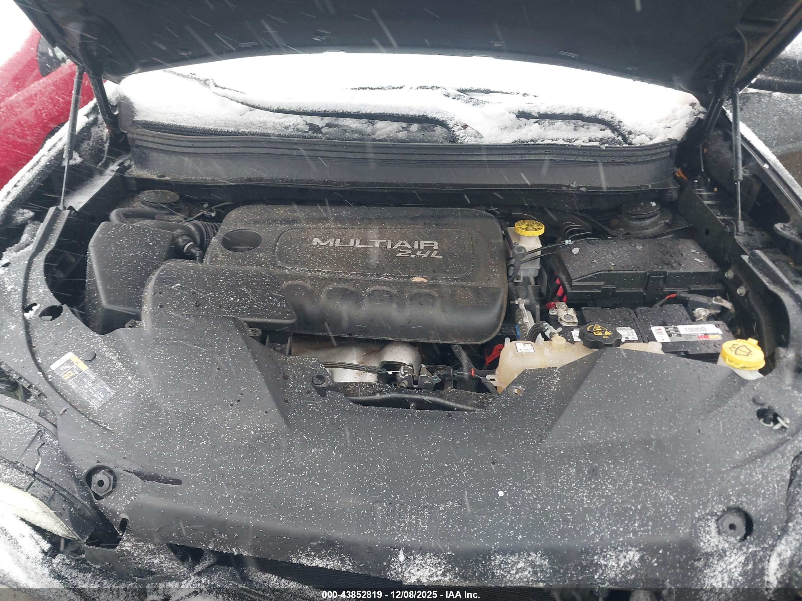 JEEP CHEROKEE image 10