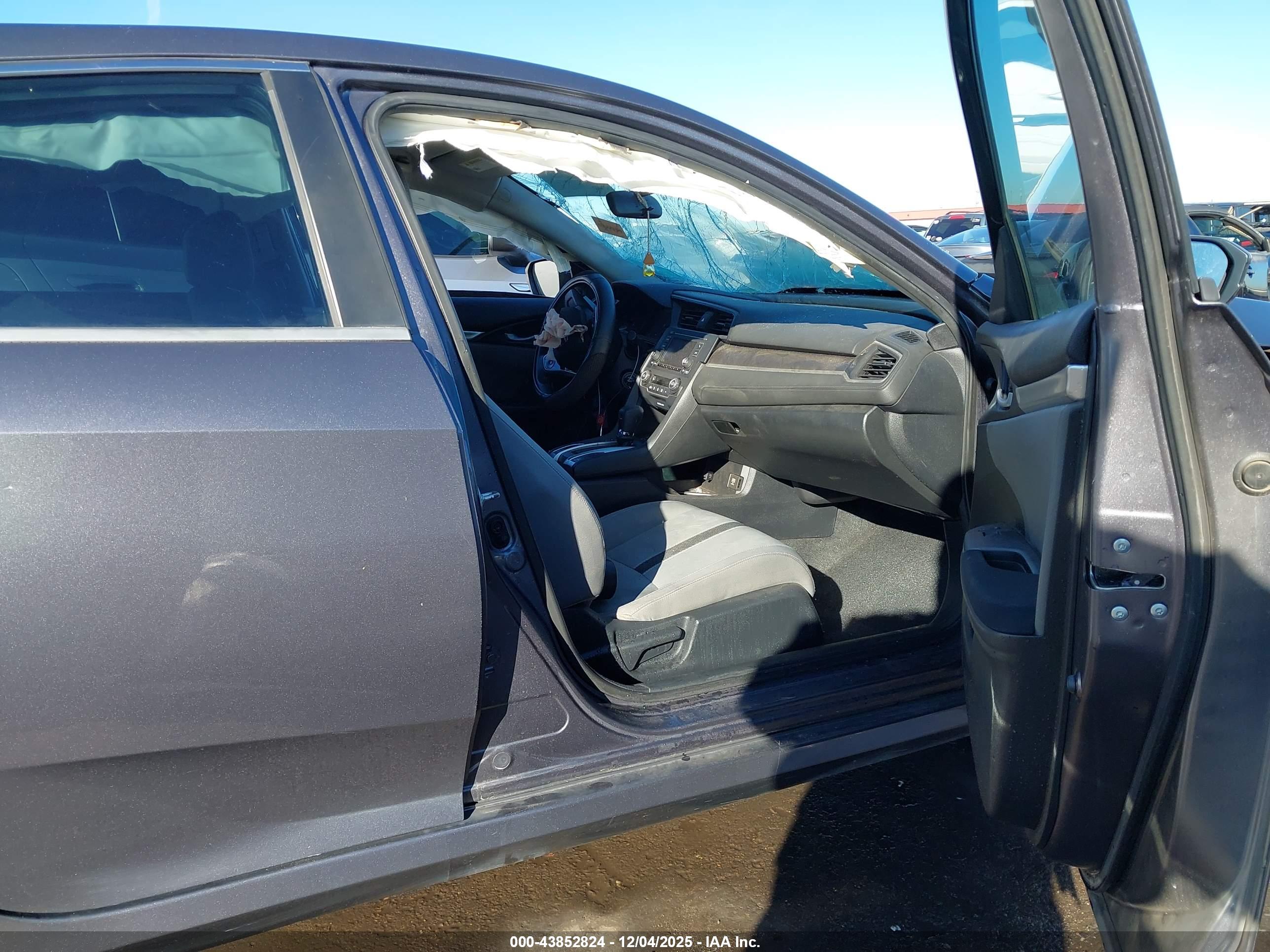 HONDA CIVIC image 5