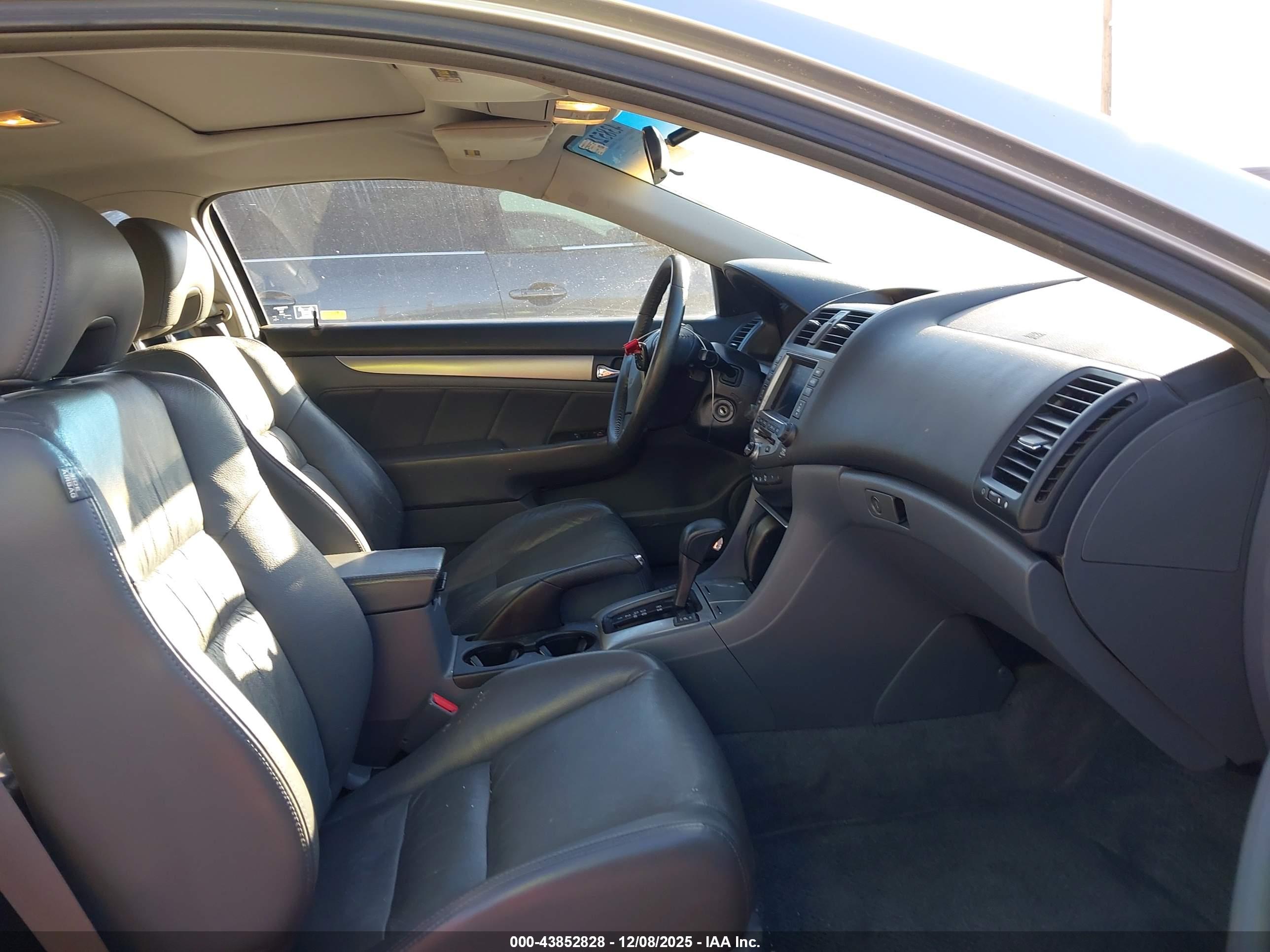 HONDA ACCORD image 5