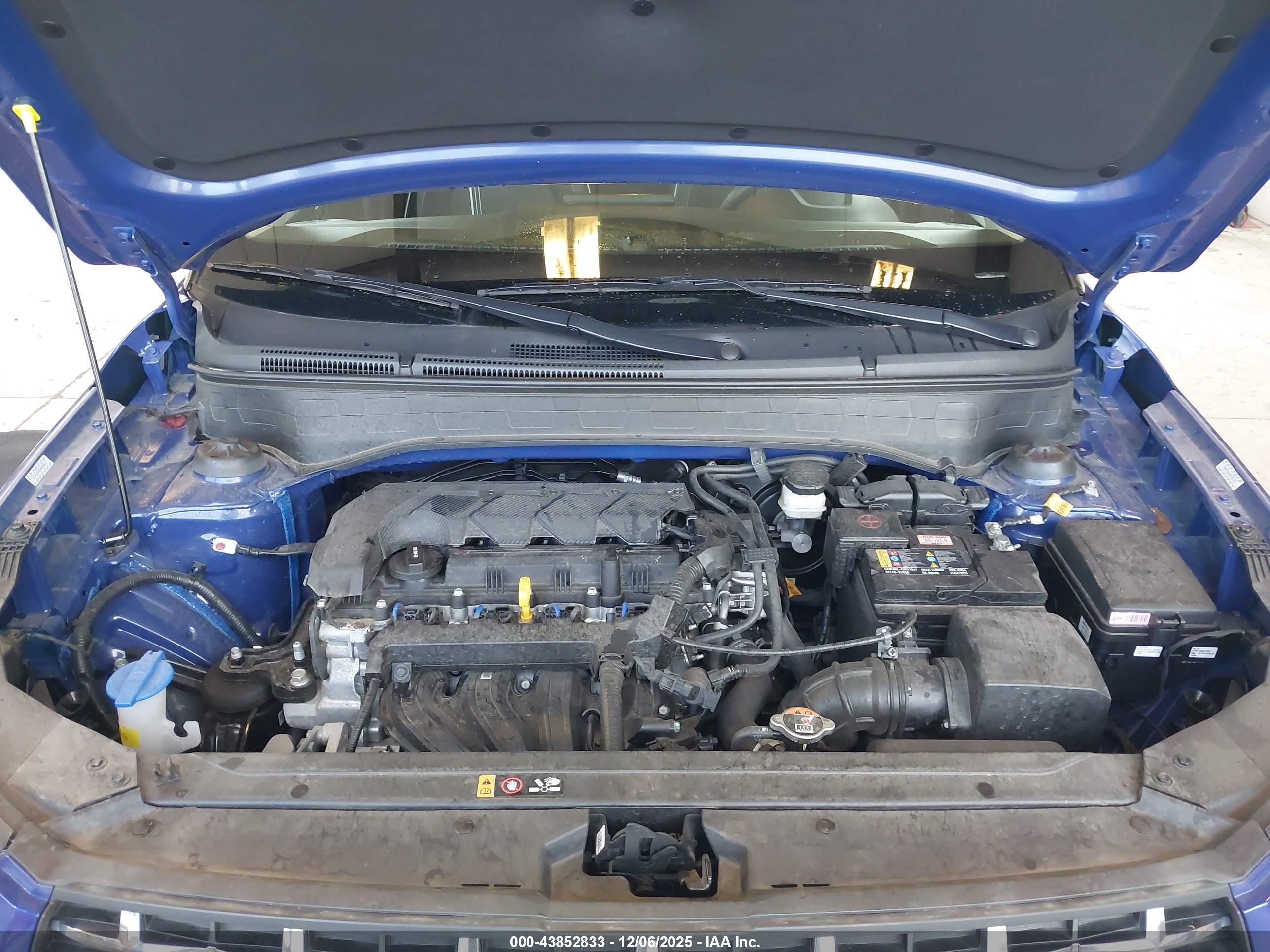 HYUNDAI VENUE image 10