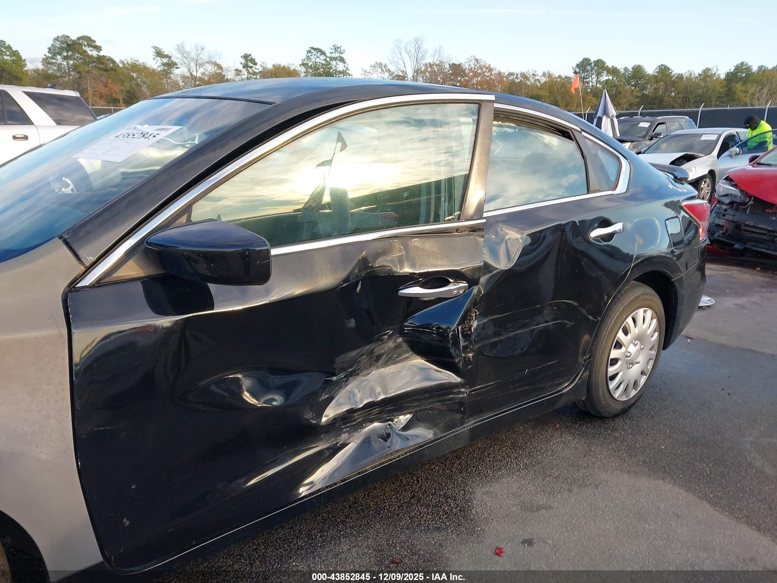 NISSAN ALTIMA image 6