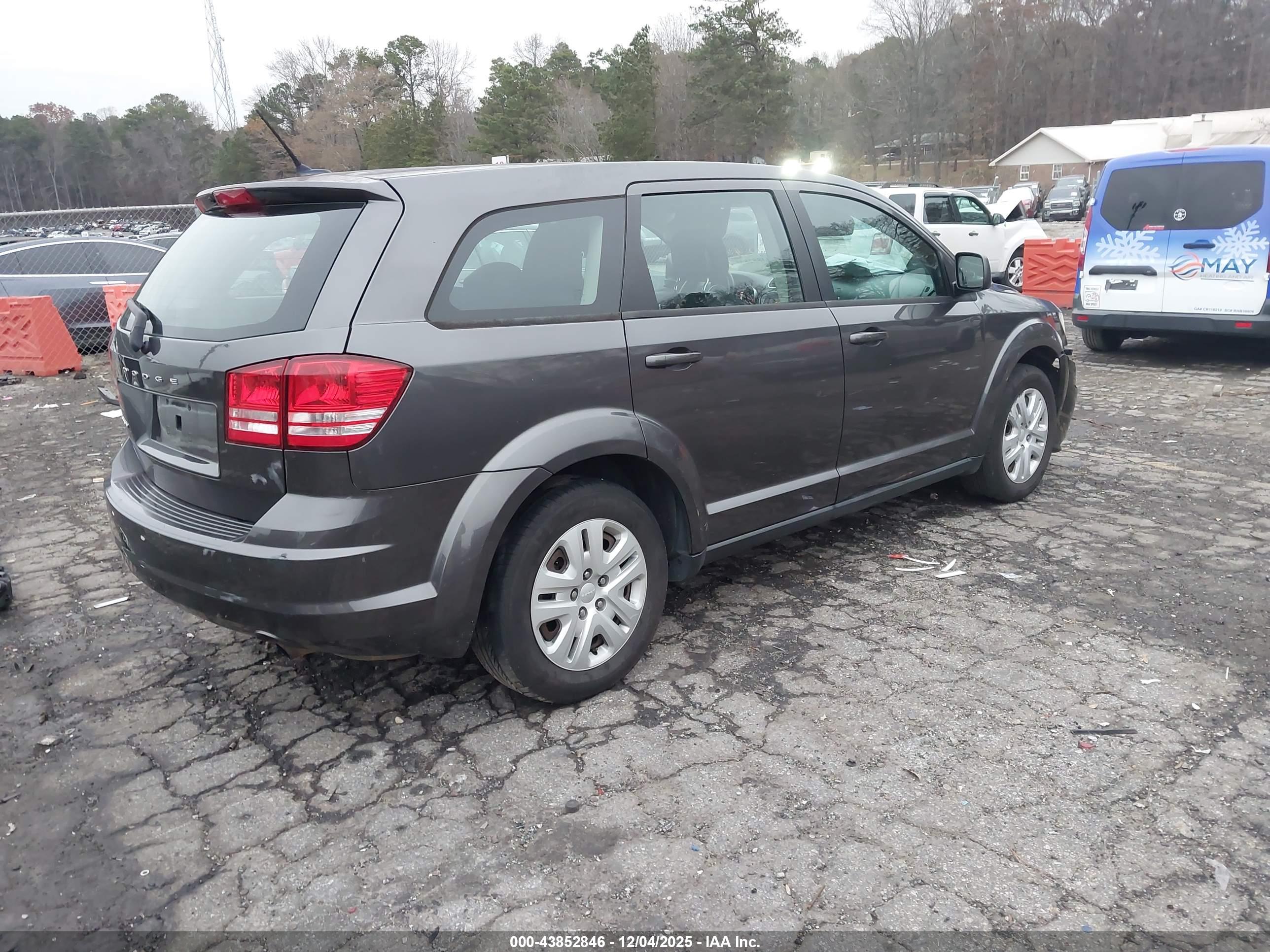 DODGE JOURNEY image 4