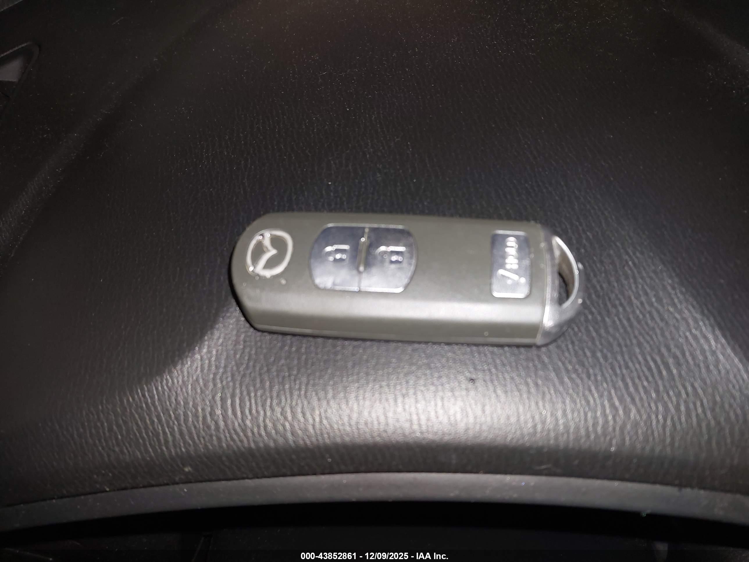MAZDA CX-5 image 11