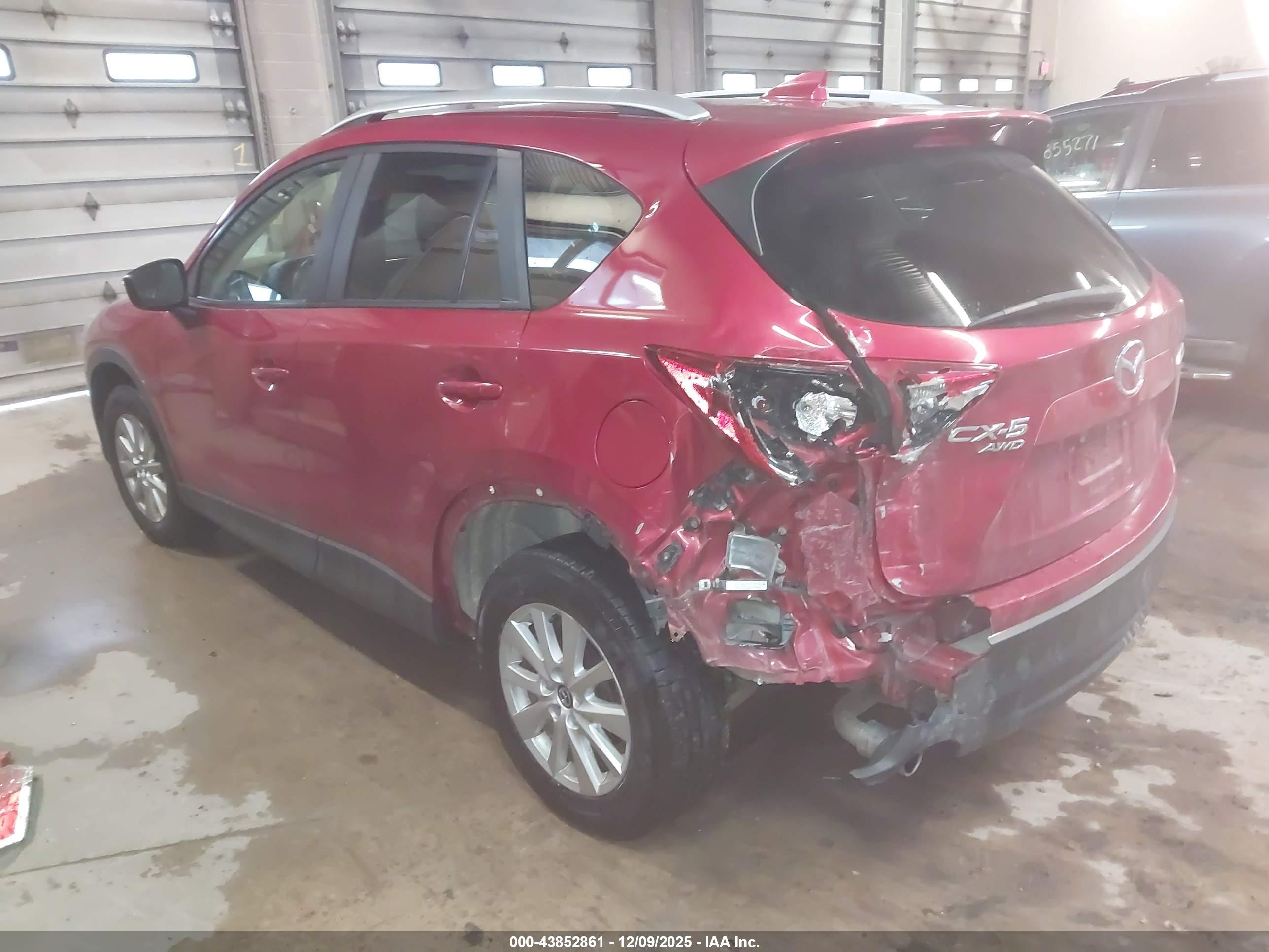 MAZDA CX-5 image 3