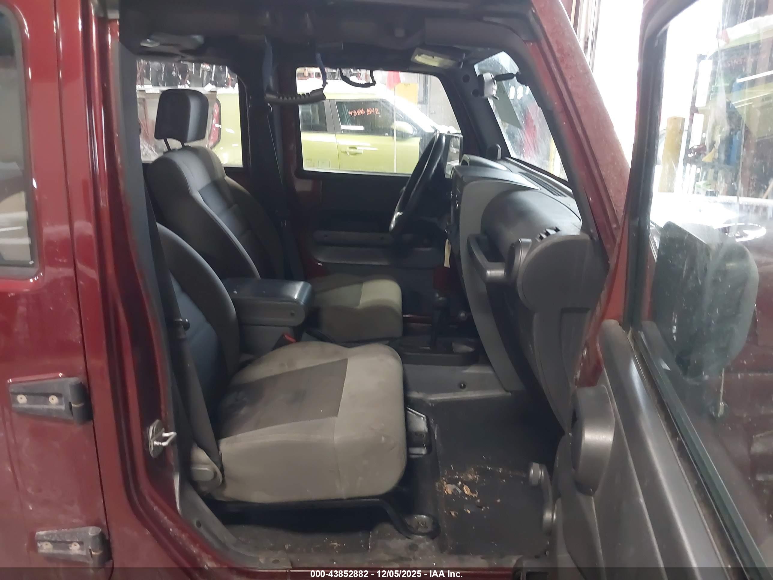 JEEP WRANGLER image 5