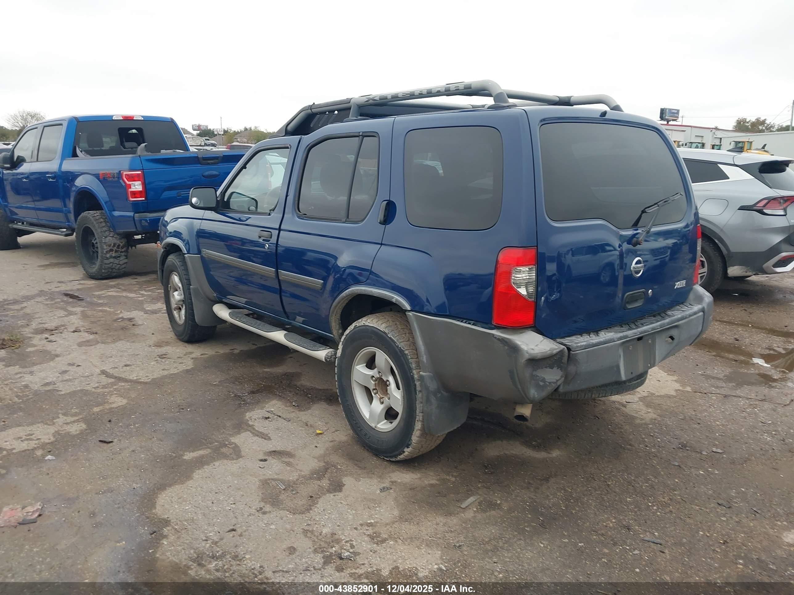 NISSAN XTERRA image 3