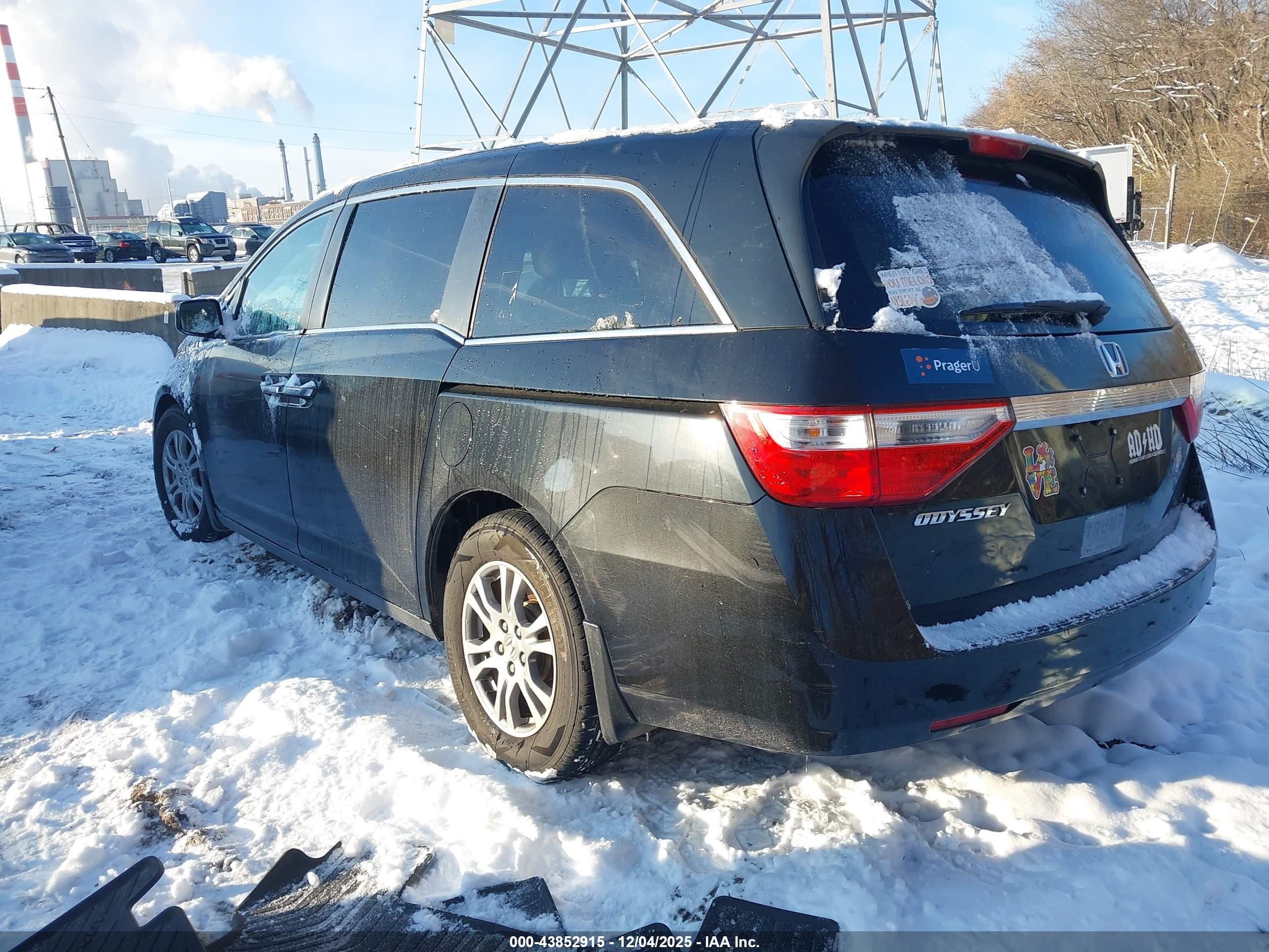 HONDA ODYSSEY image 3