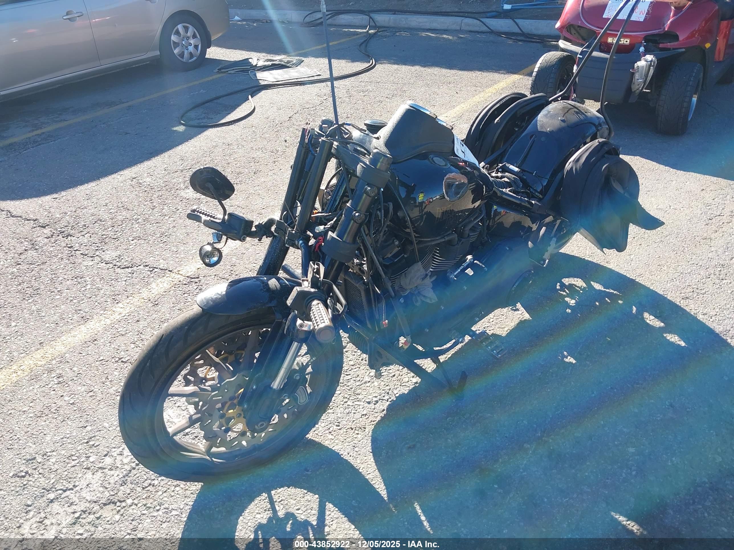 HARLEY-DAVIDSON FXLRS image 2