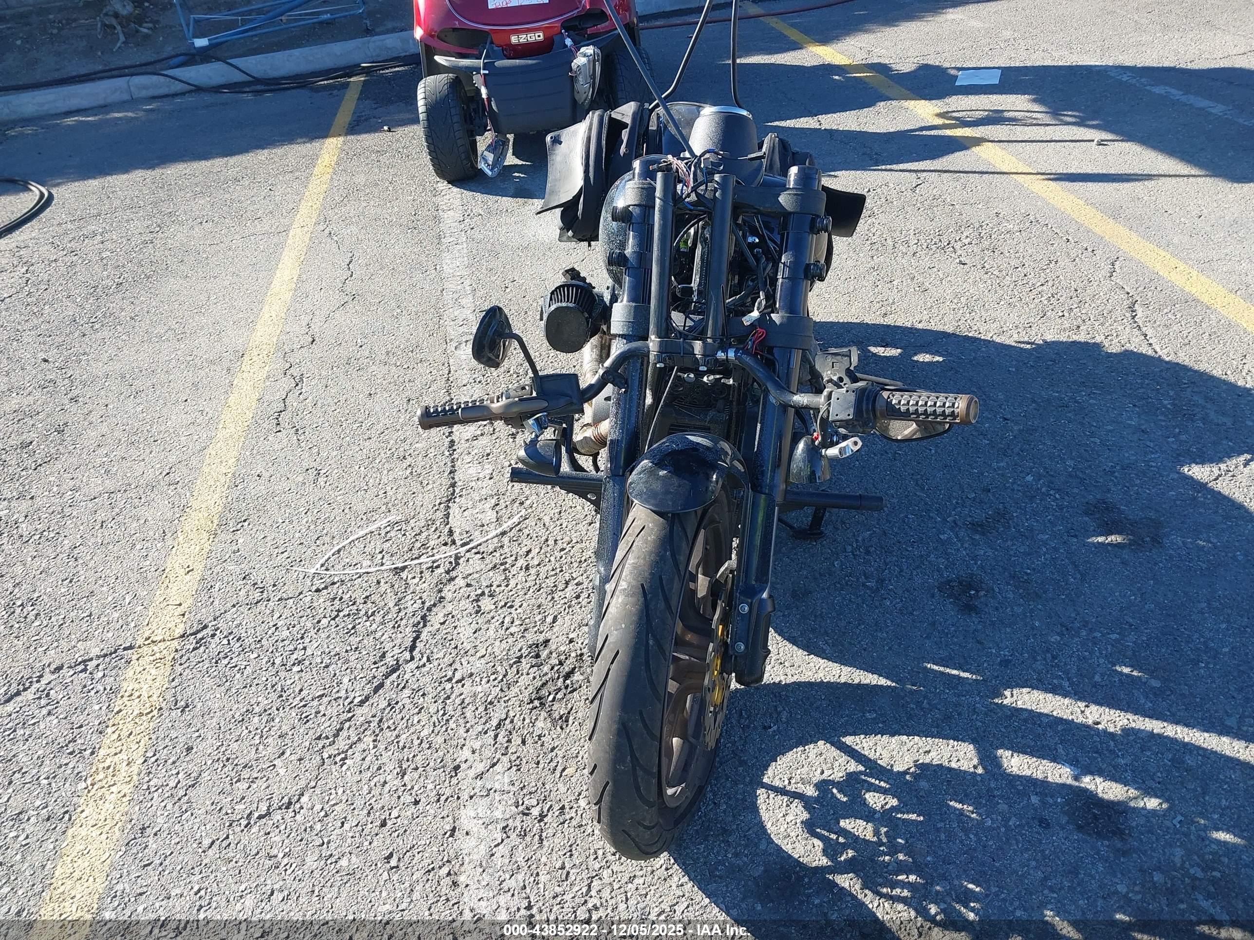 HARLEY-DAVIDSON FXLRS image 5