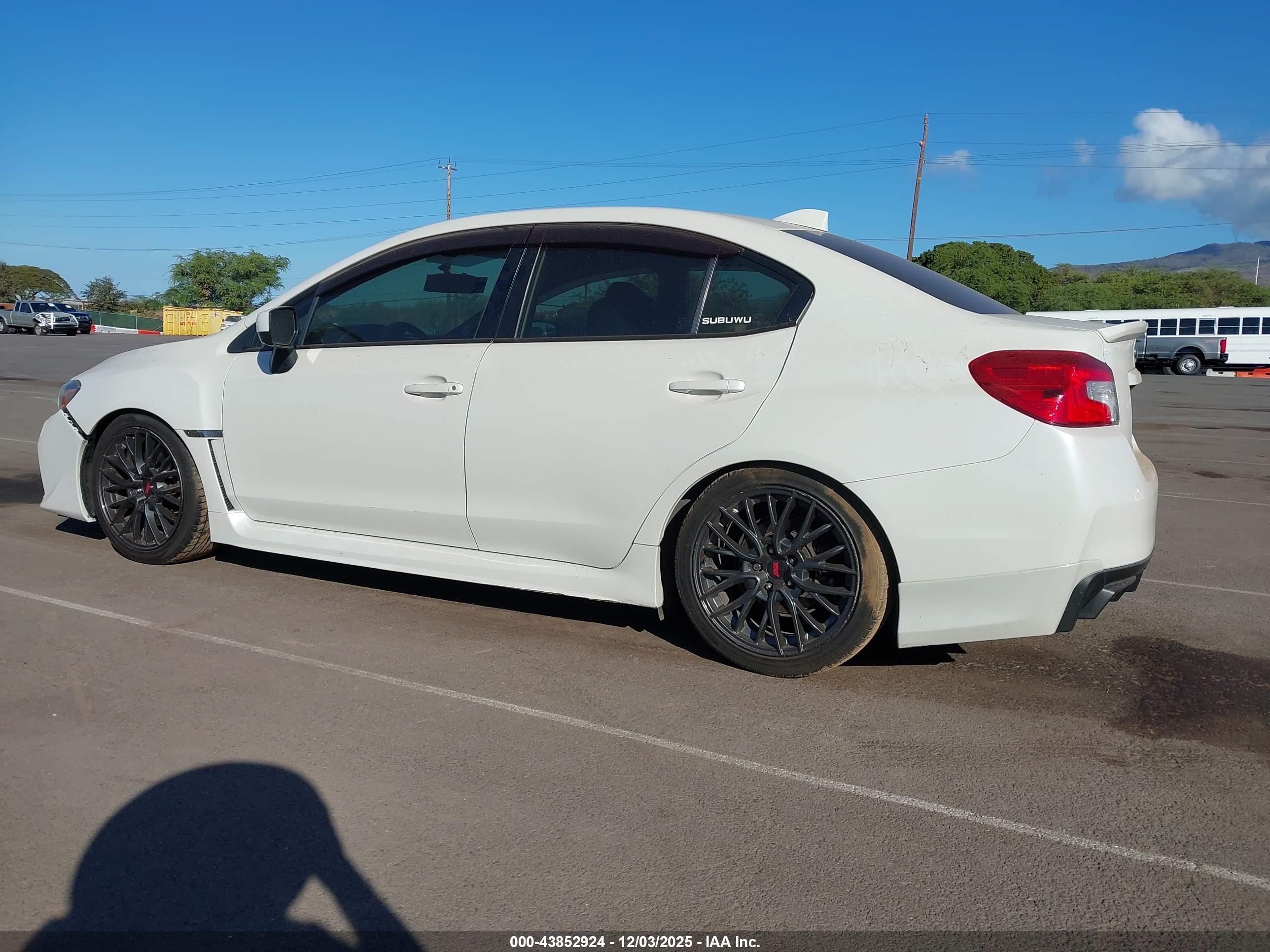 SUBARU WRX image 3