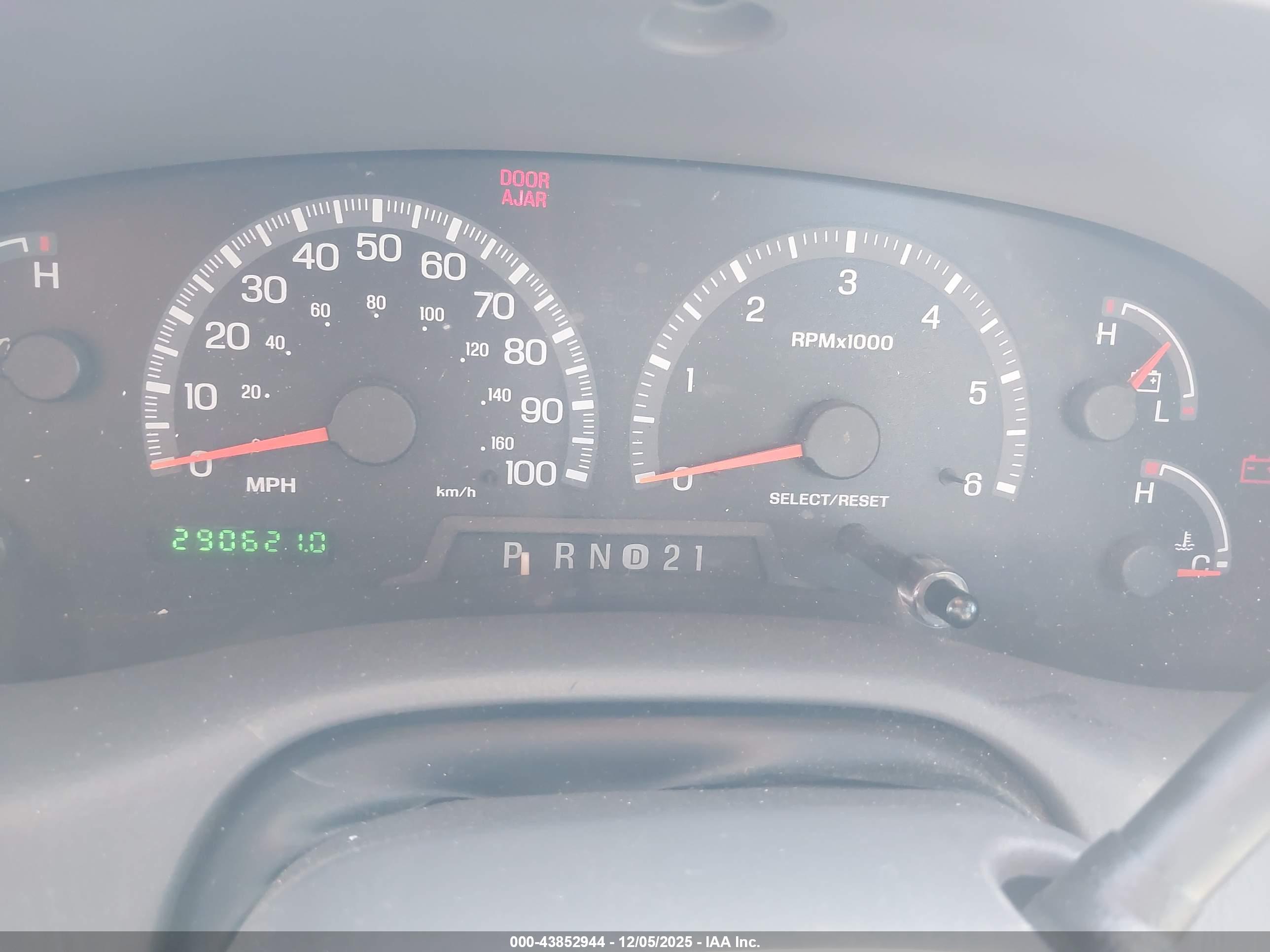 FORD F-150 image 7