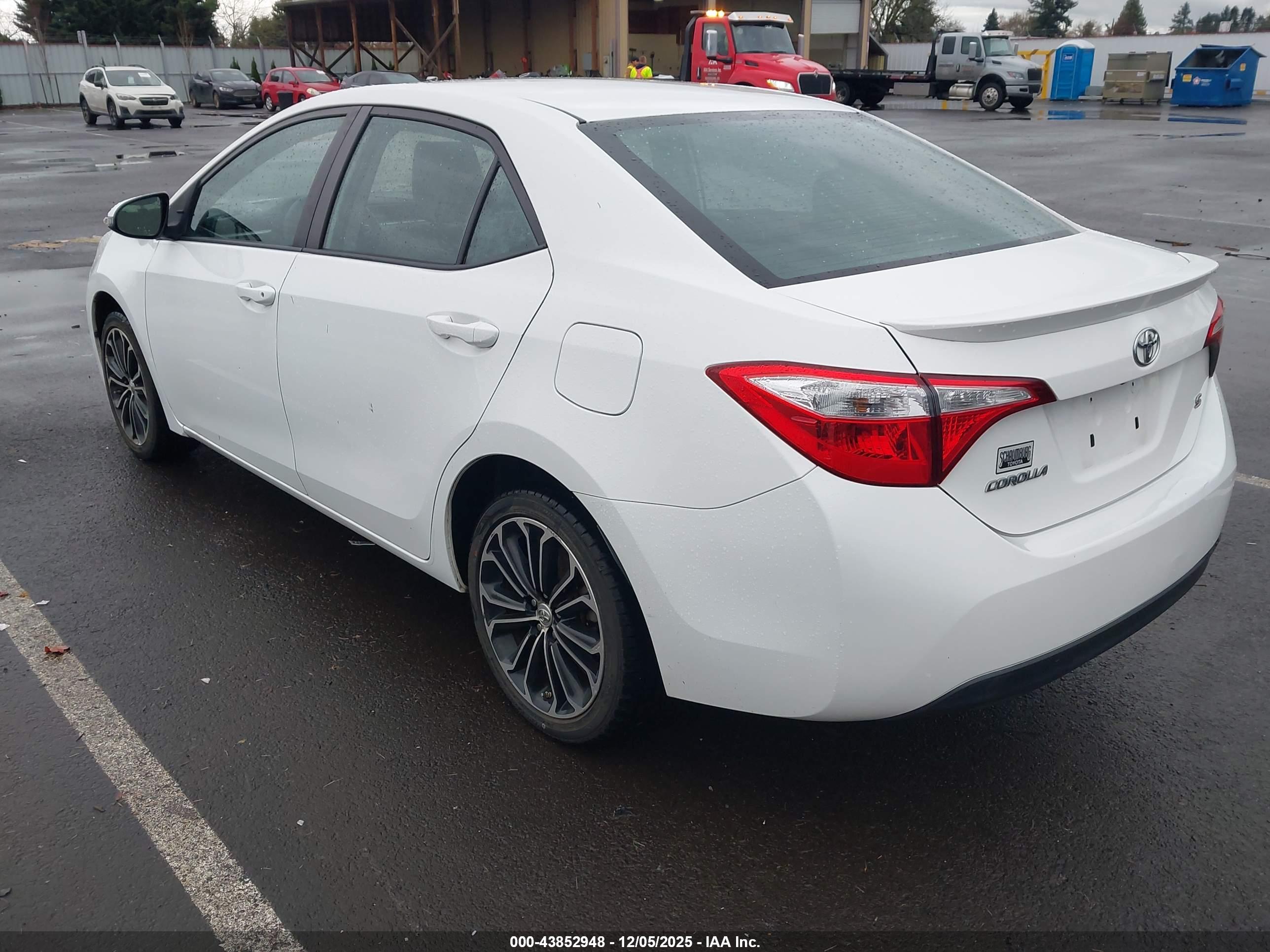 TOYOTA COROLLA image 3