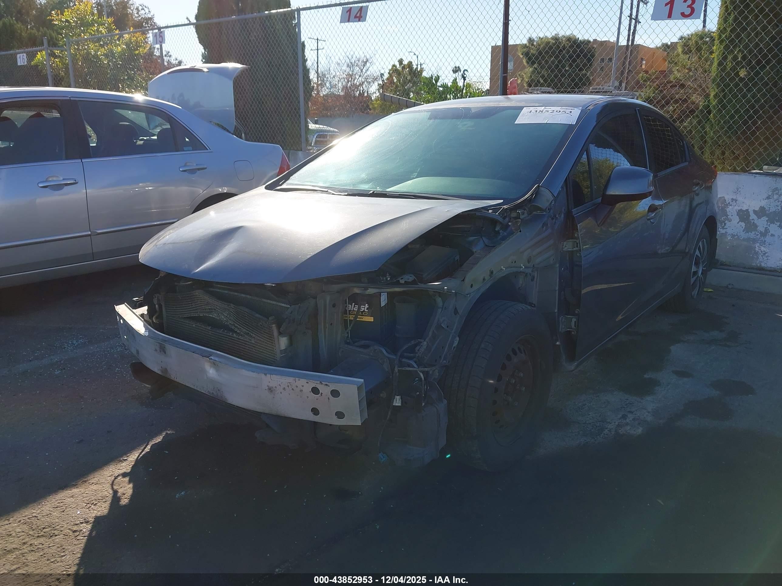 HONDA CIVIC image 2
