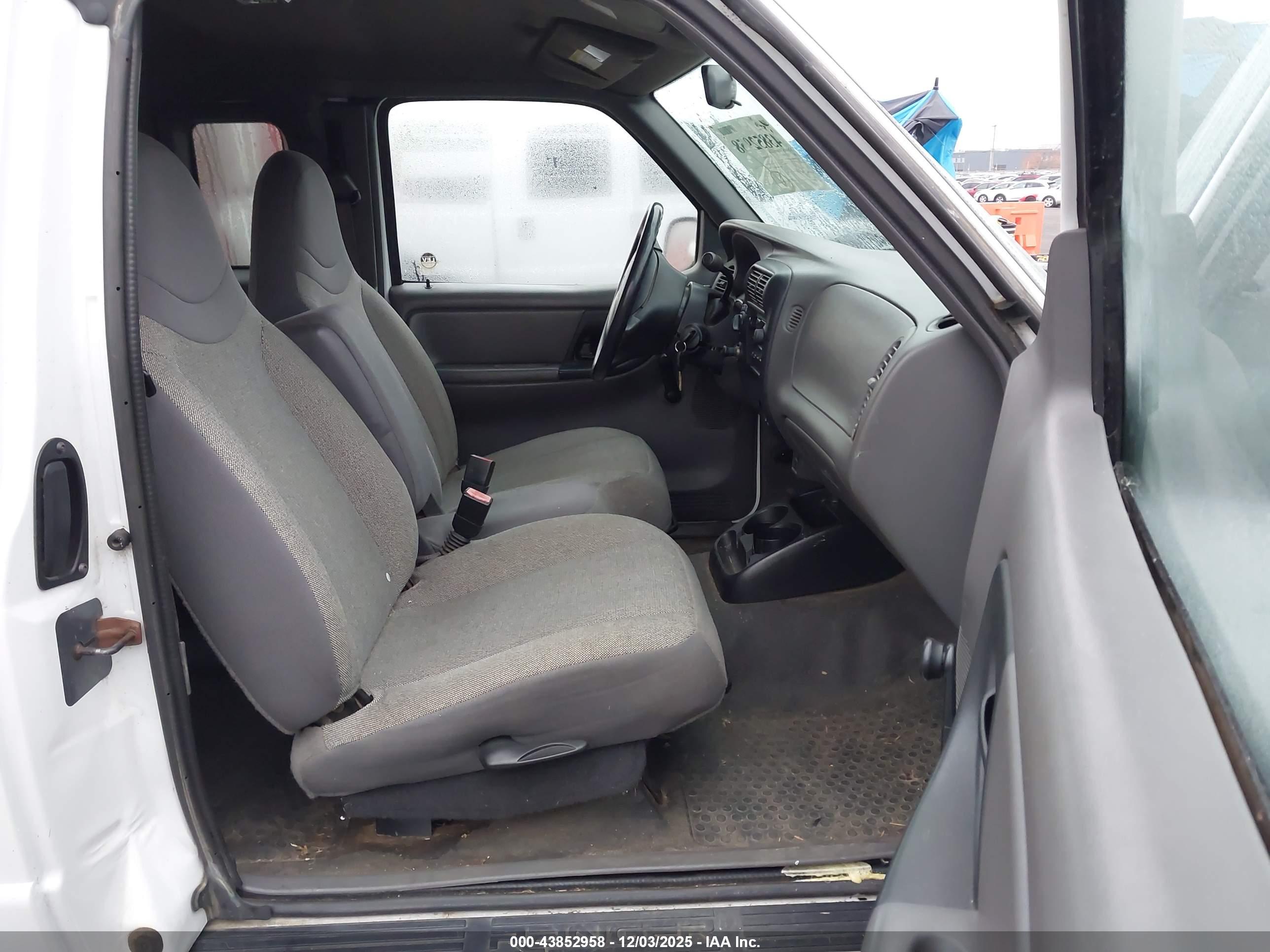 FORD RANGER image 5