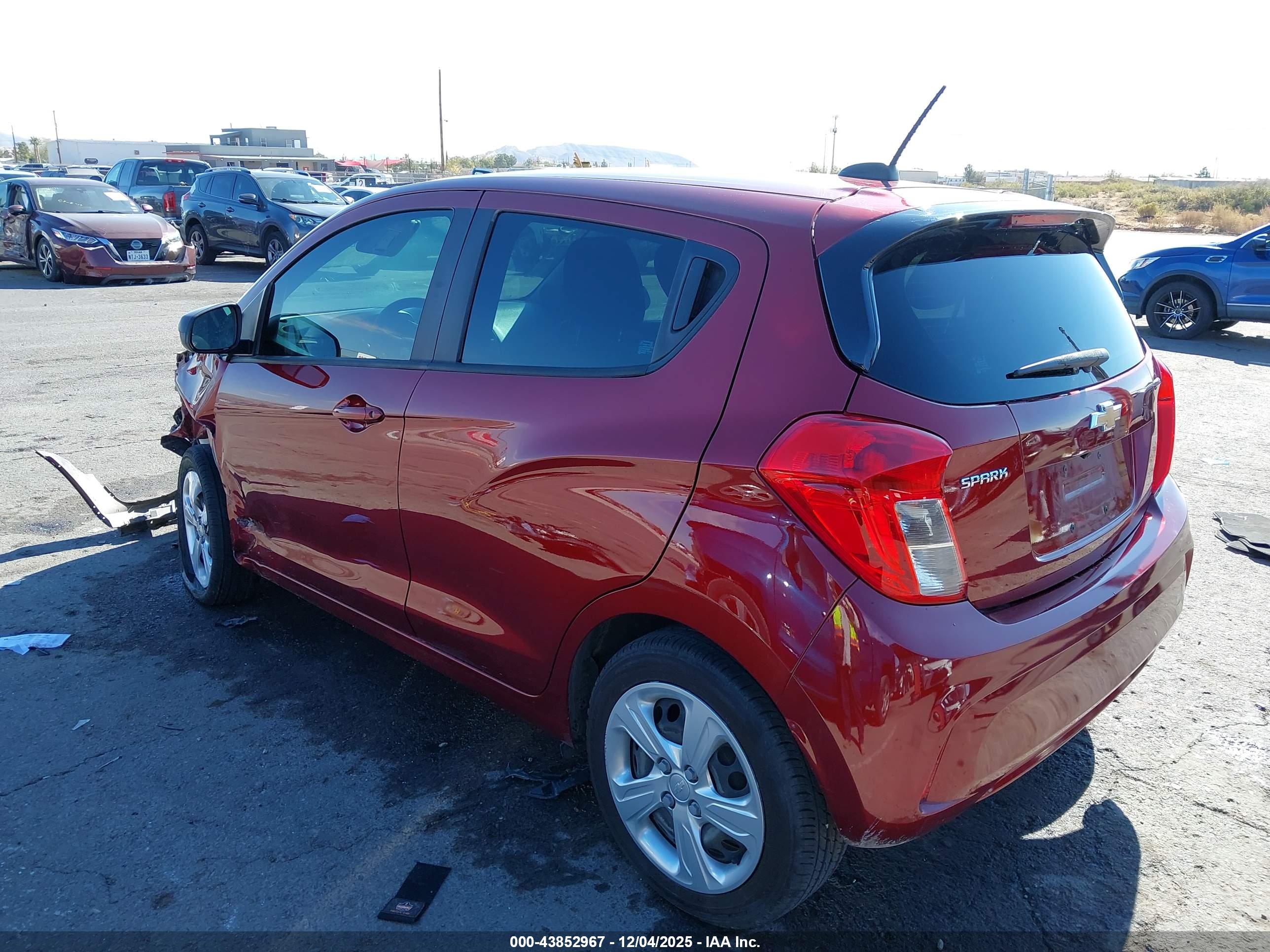 CHEVROLET SPARK image 3