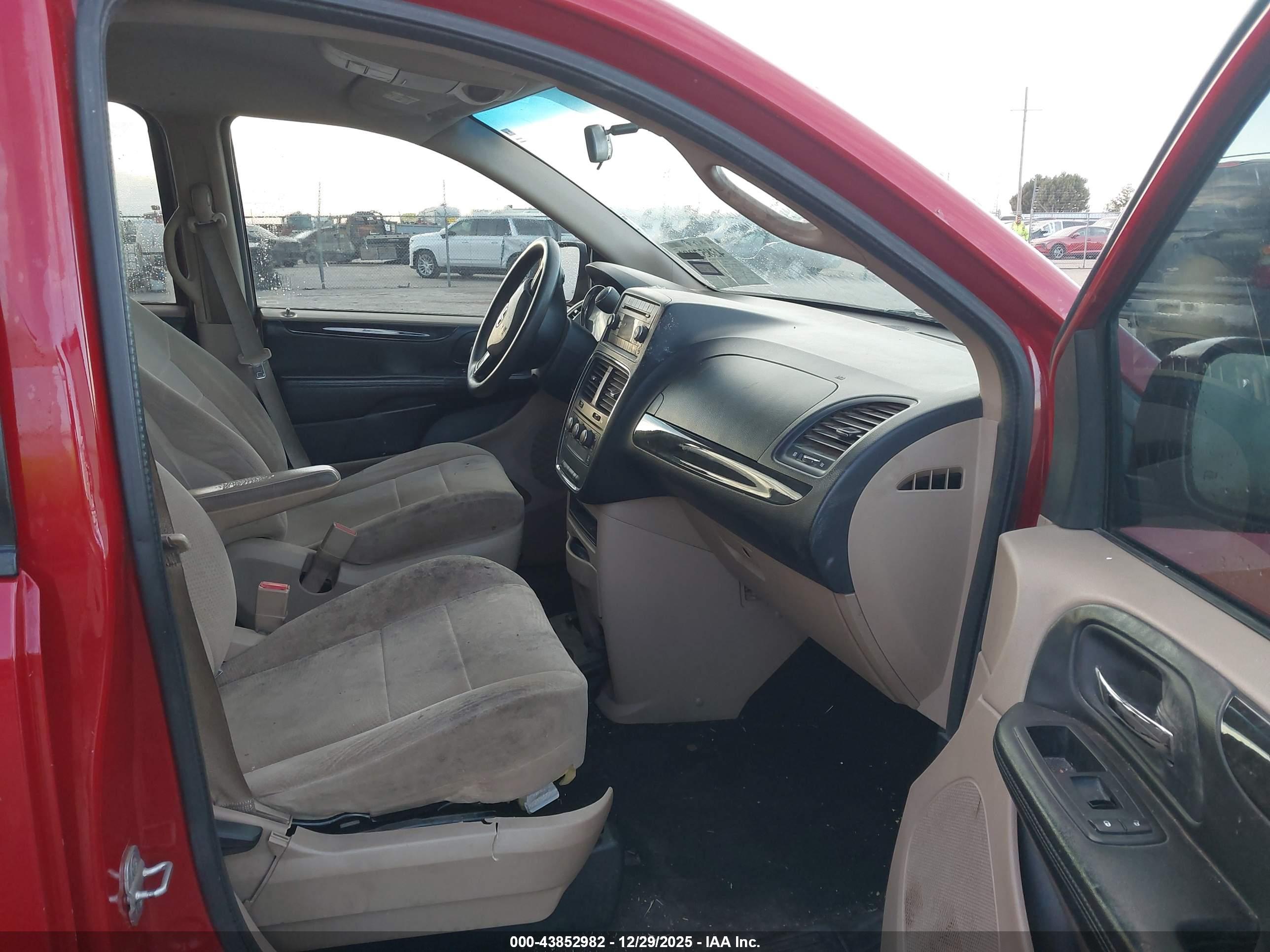 DODGE GRAND image 5