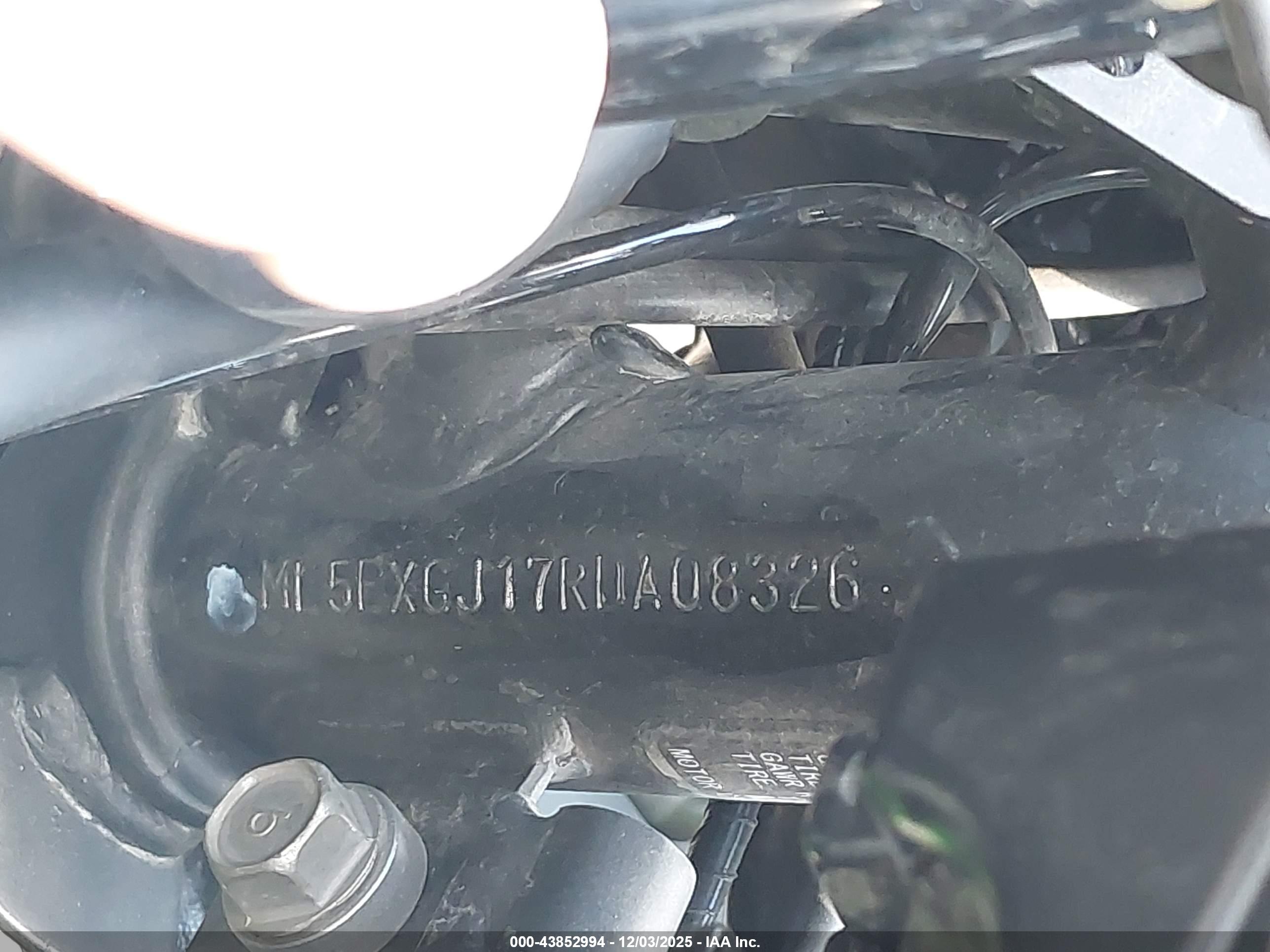 KAWASAKI EX500 image 10