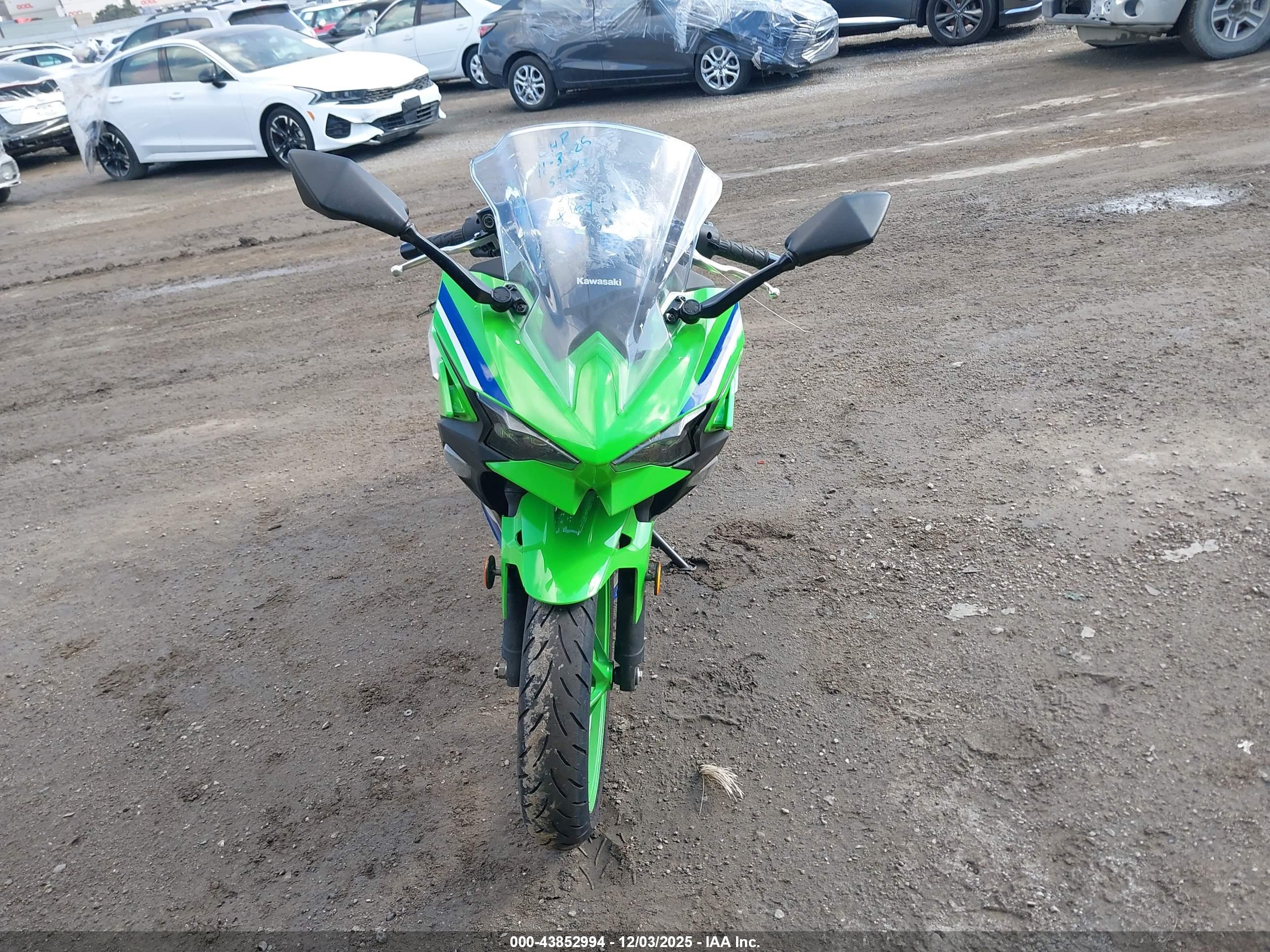 KAWASAKI EX500 image 5