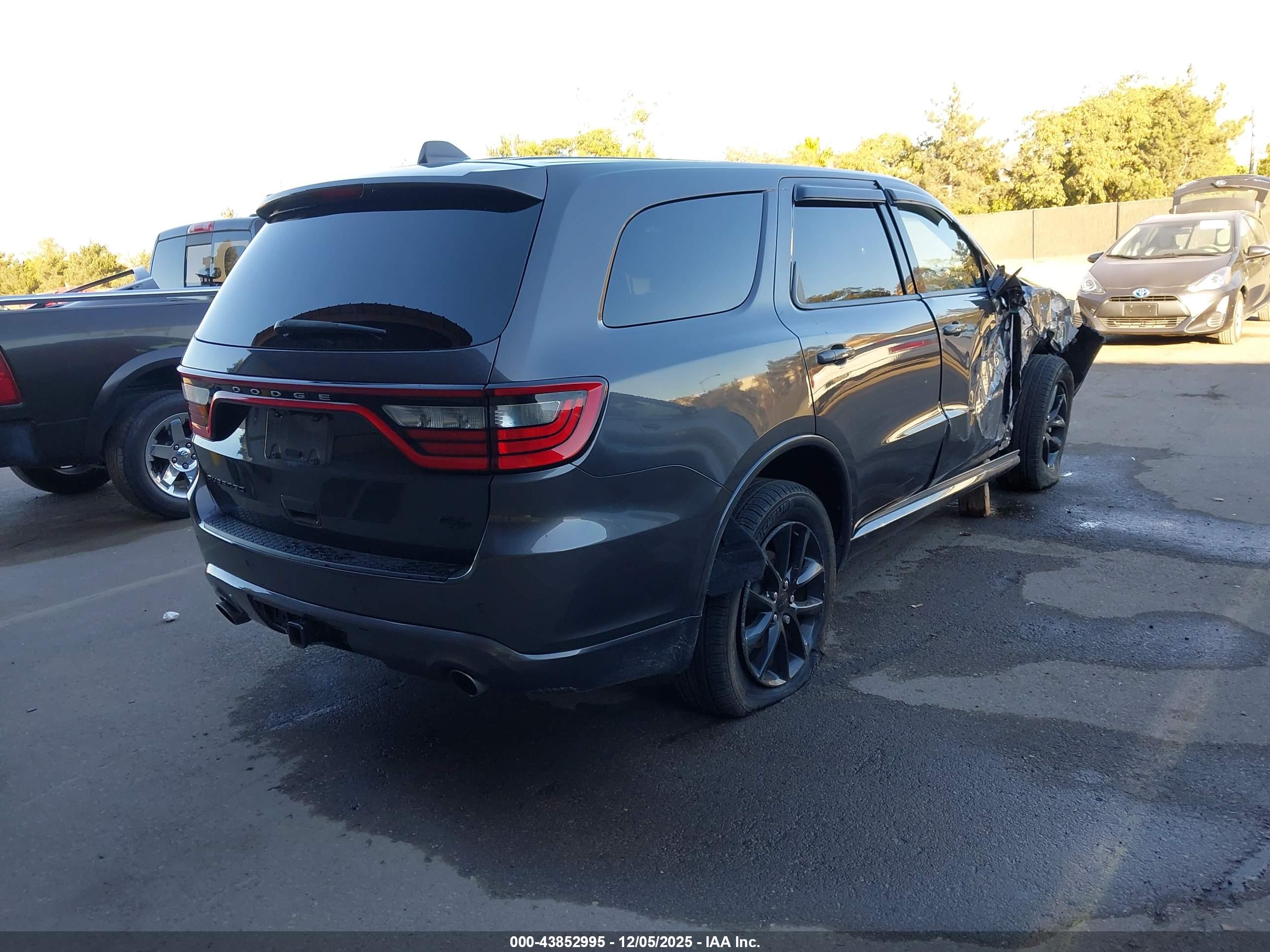 DODGE DURANGO image 4