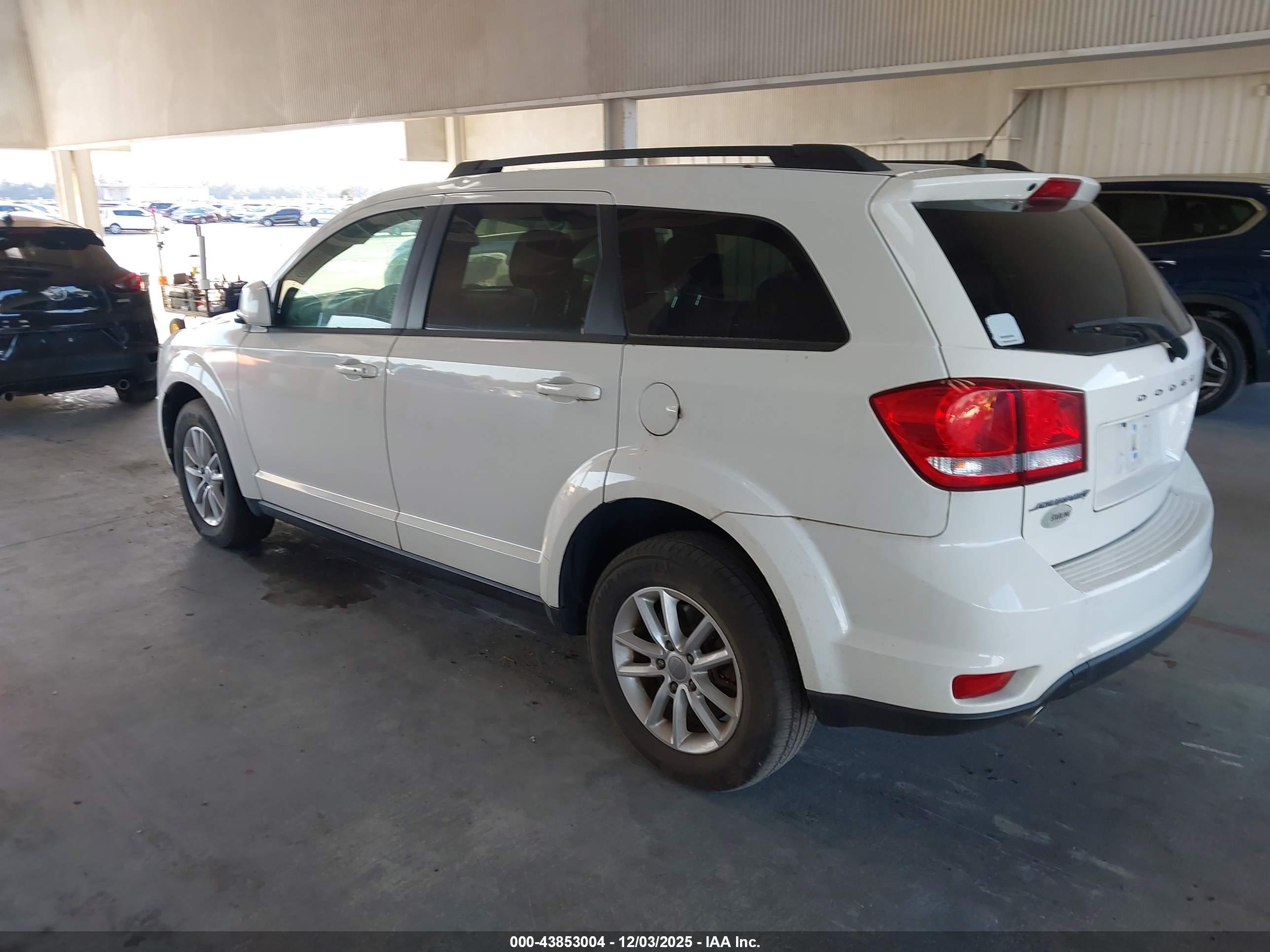 DODGE JOURNEY image 3