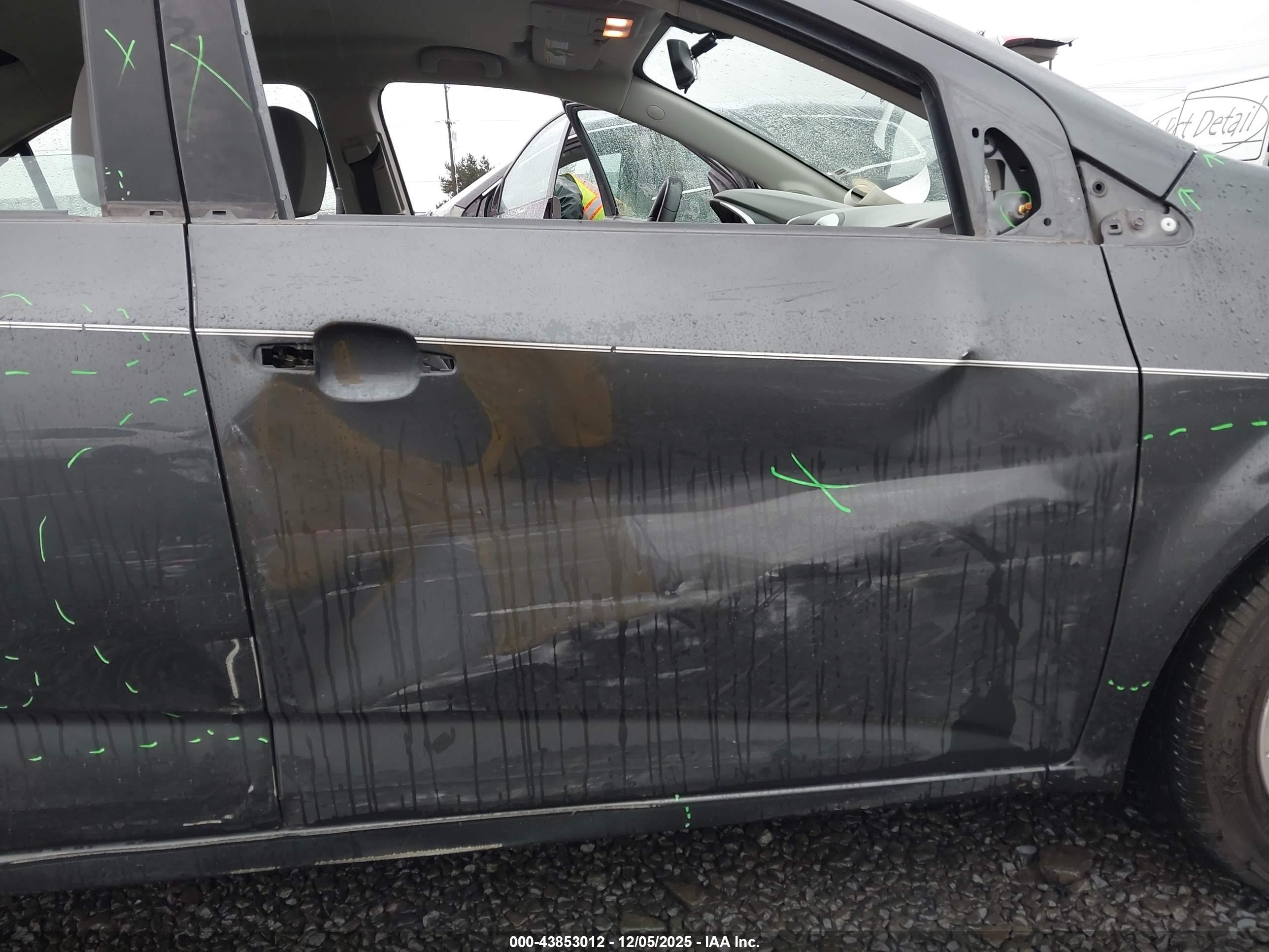 CHEVROLET SONIC image 6