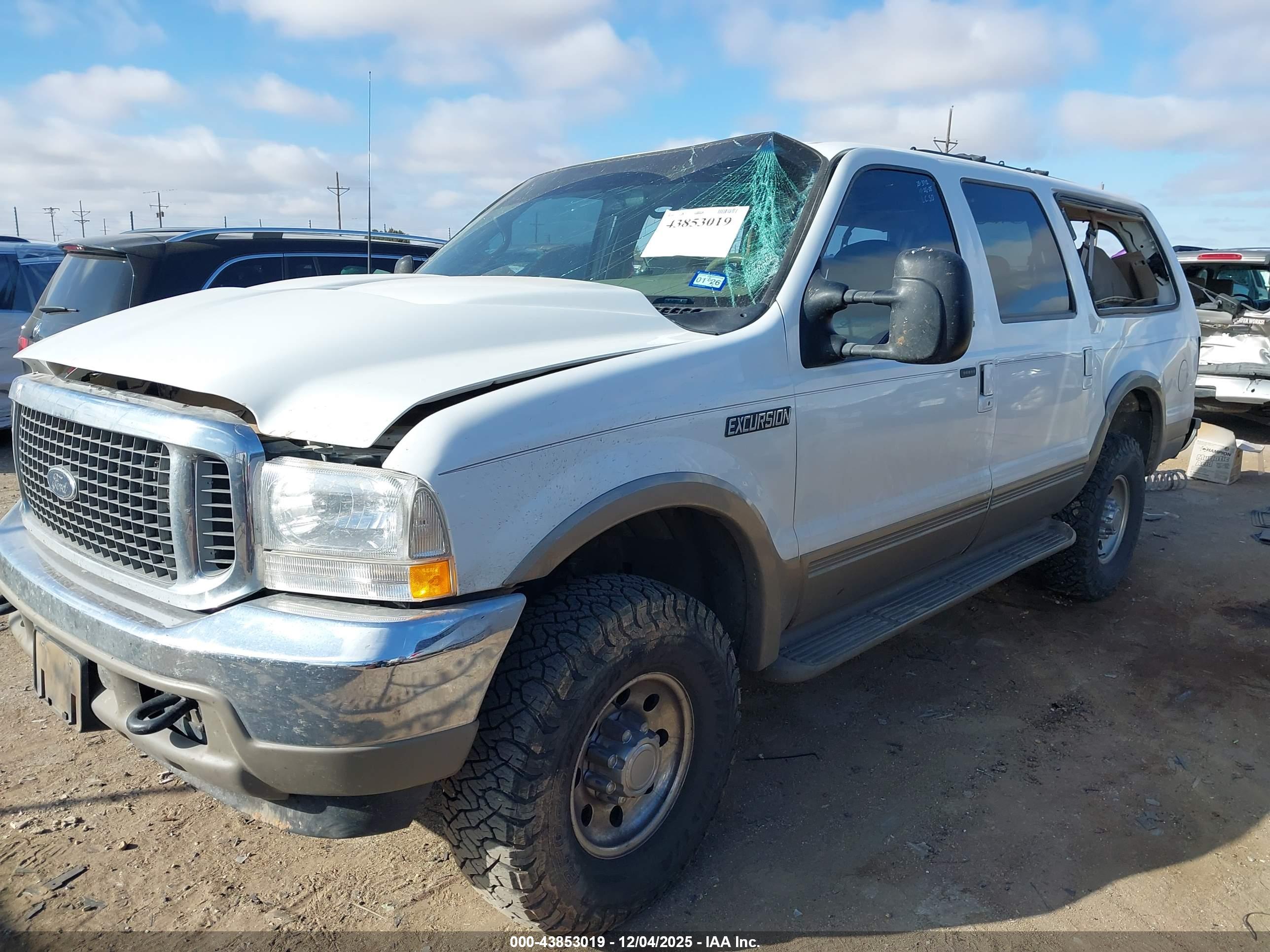 FORD EXCURSION image 2